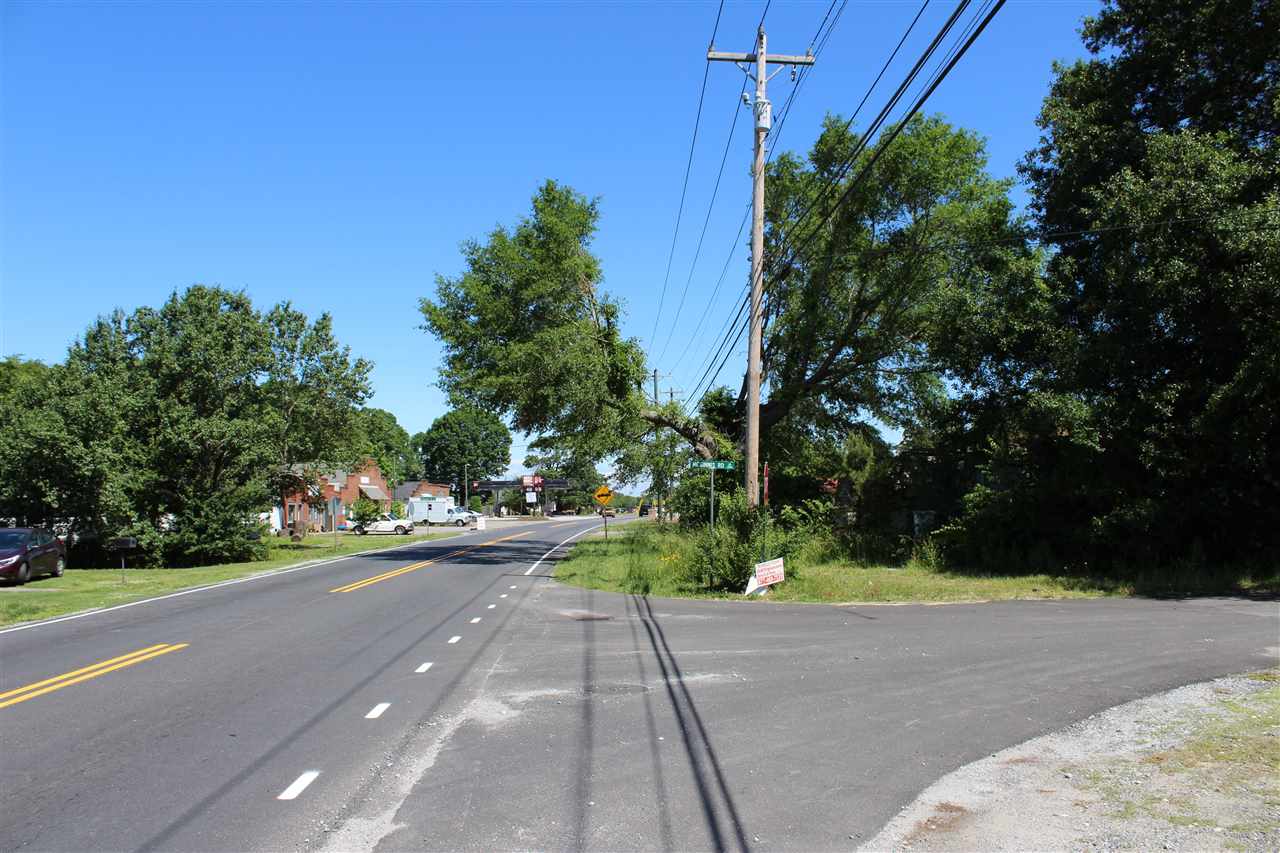 617 US 221-A Highway