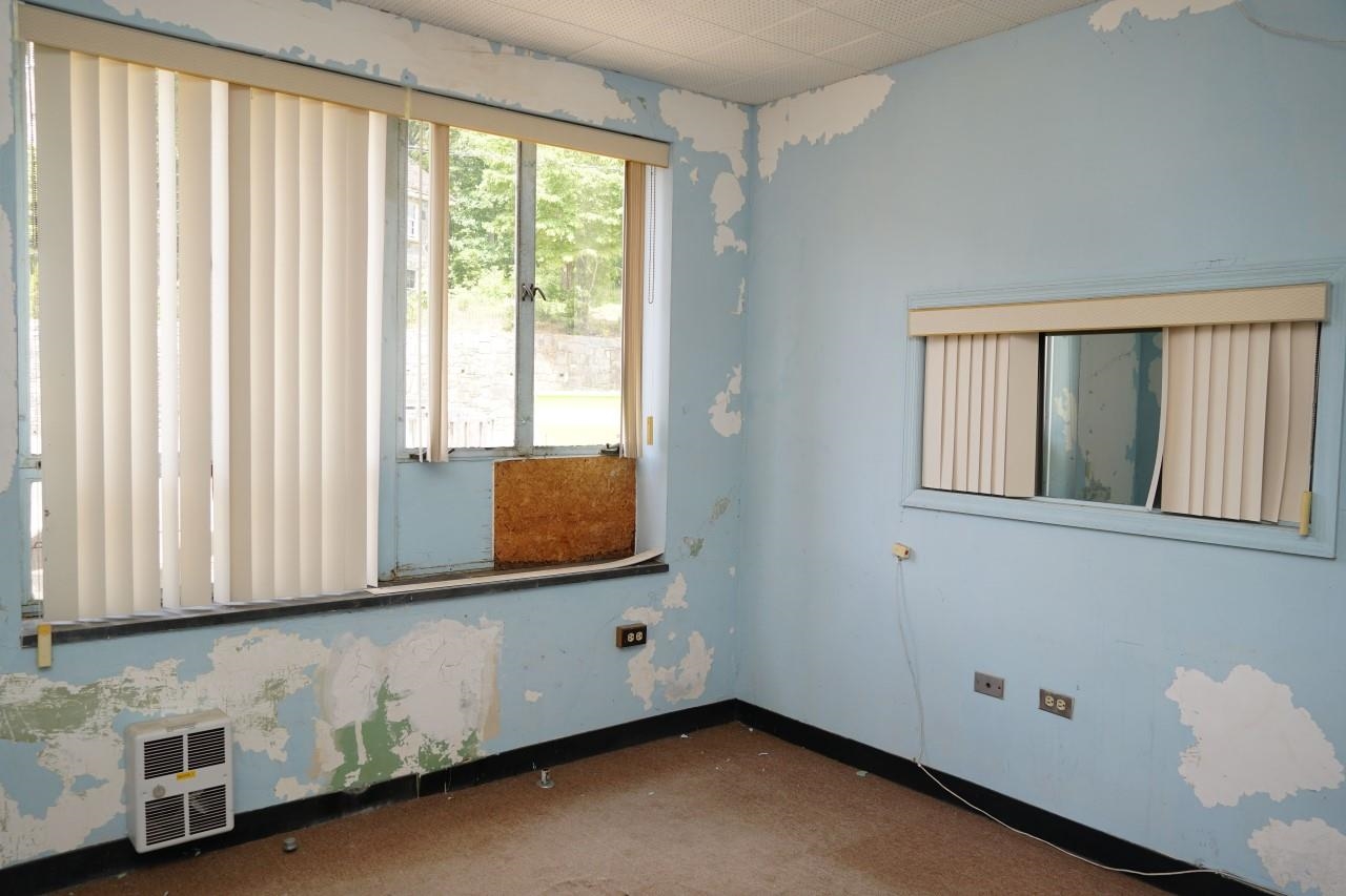 Image 30