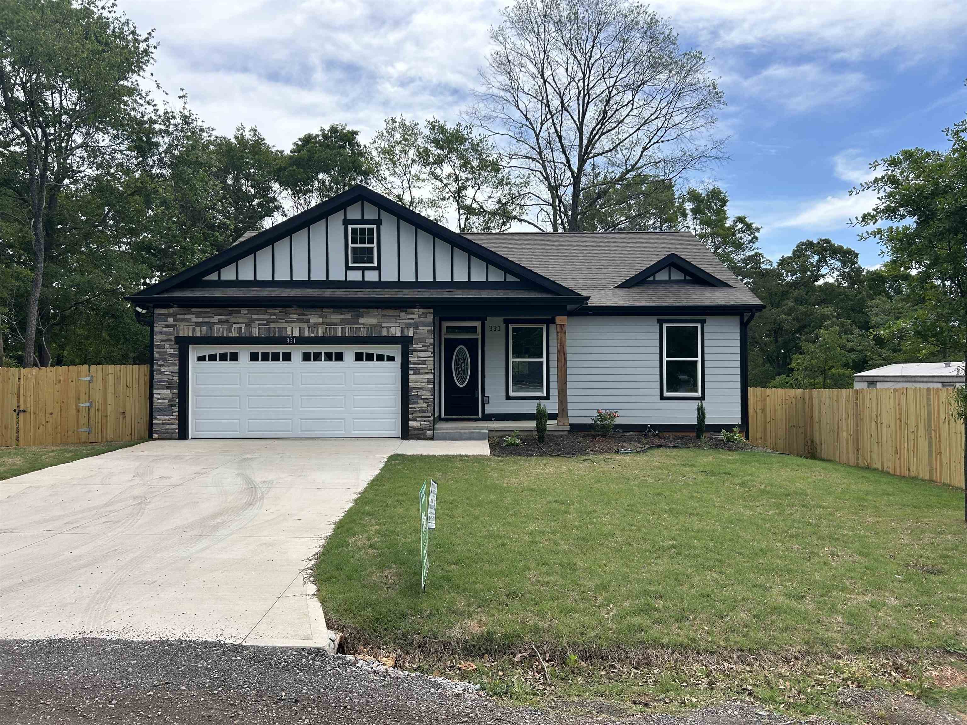 331 Skyline Road