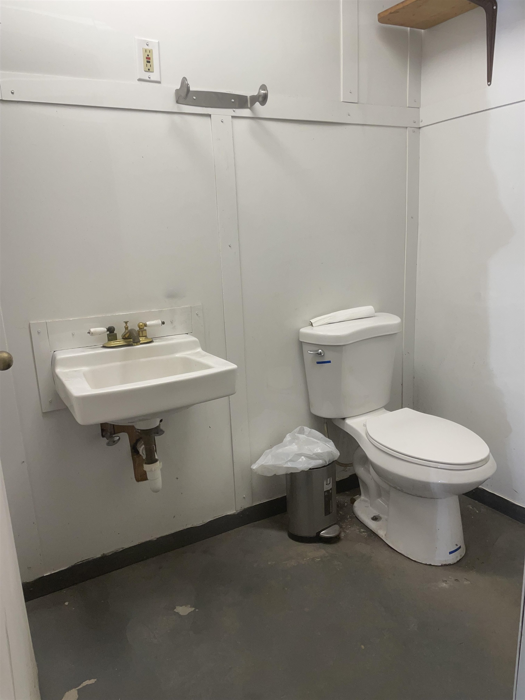 Image 7