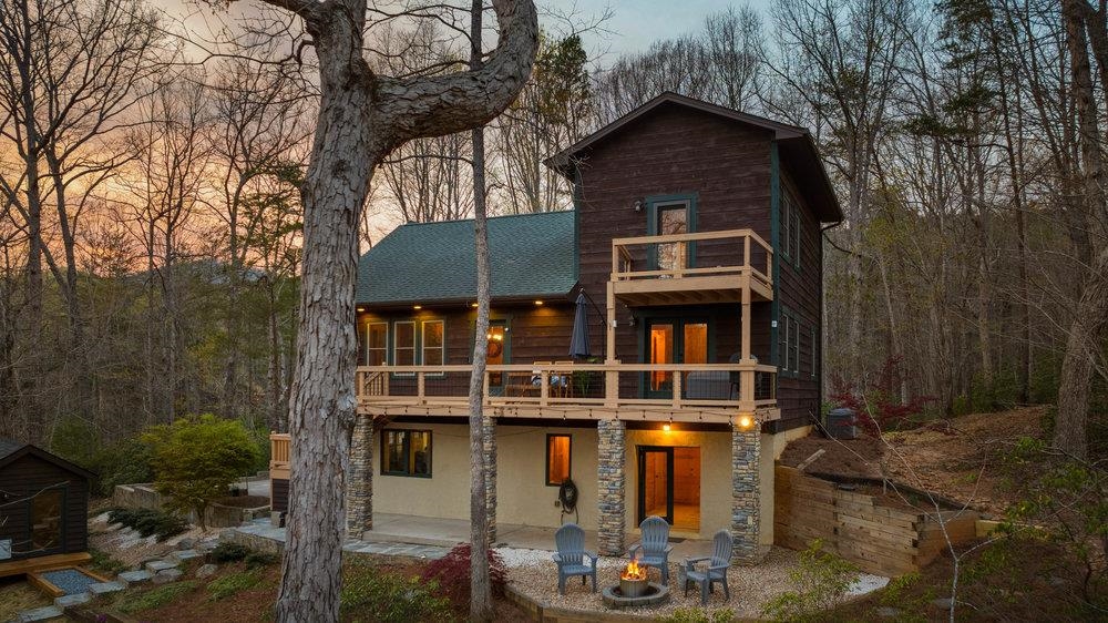 502 Caledonia Loop