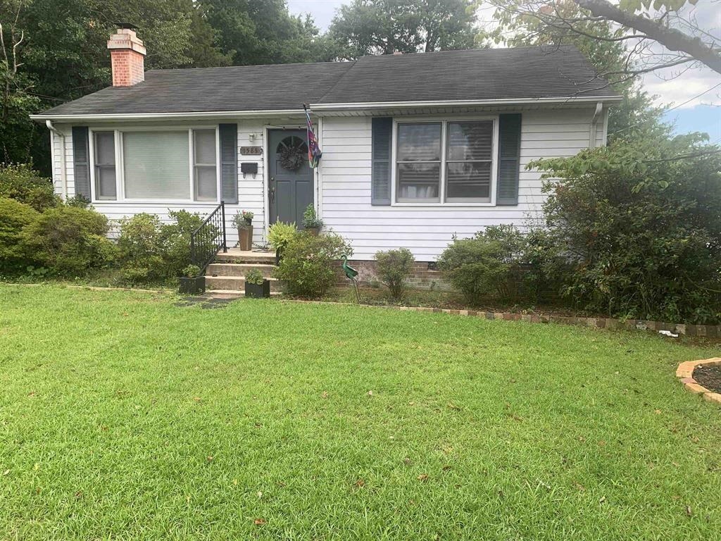 1585 Old Charlotte Road