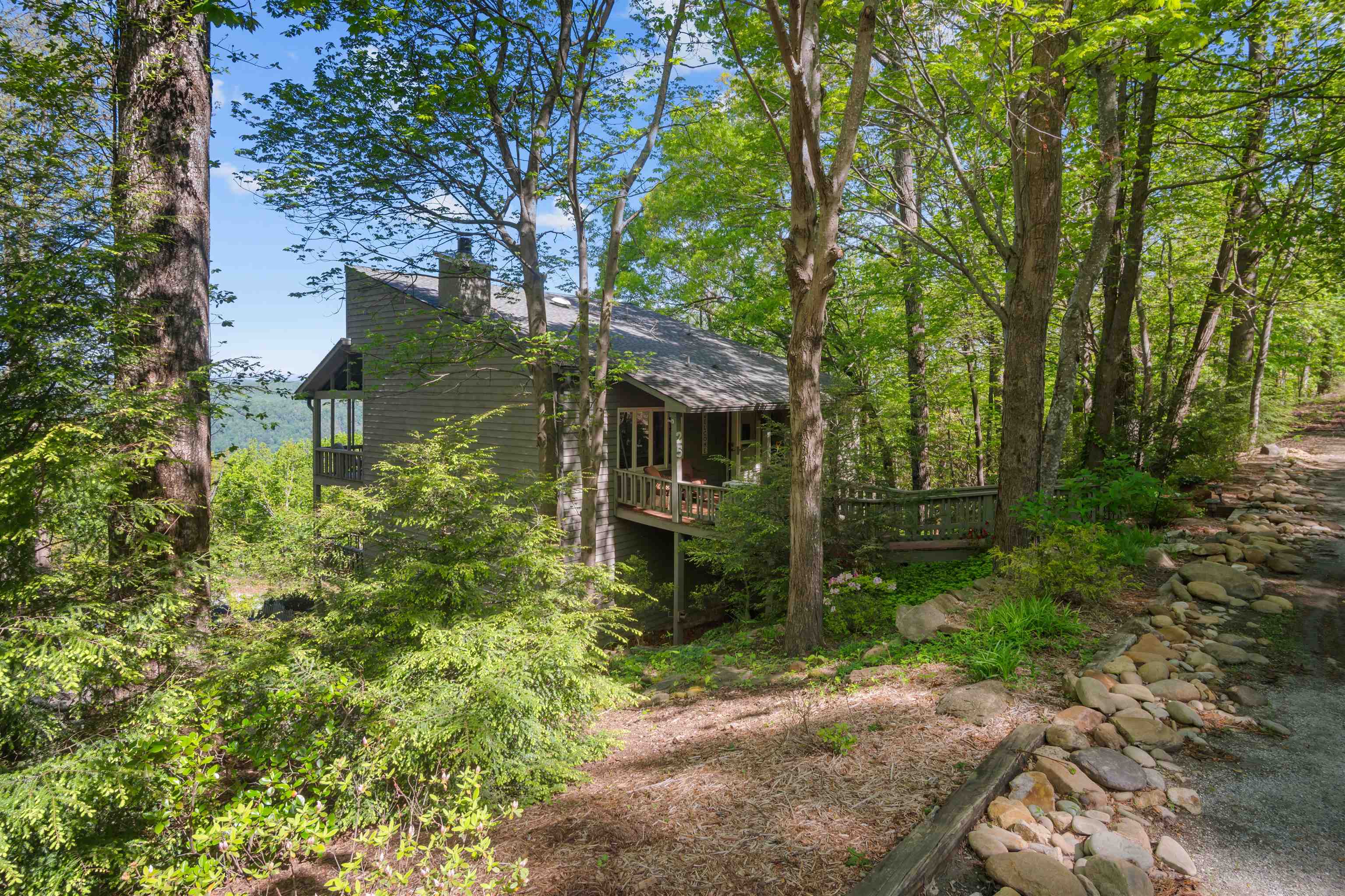 25 Little Falls Drive