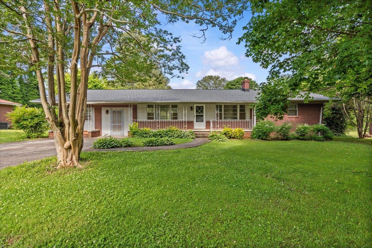 1006 Plantation Road
