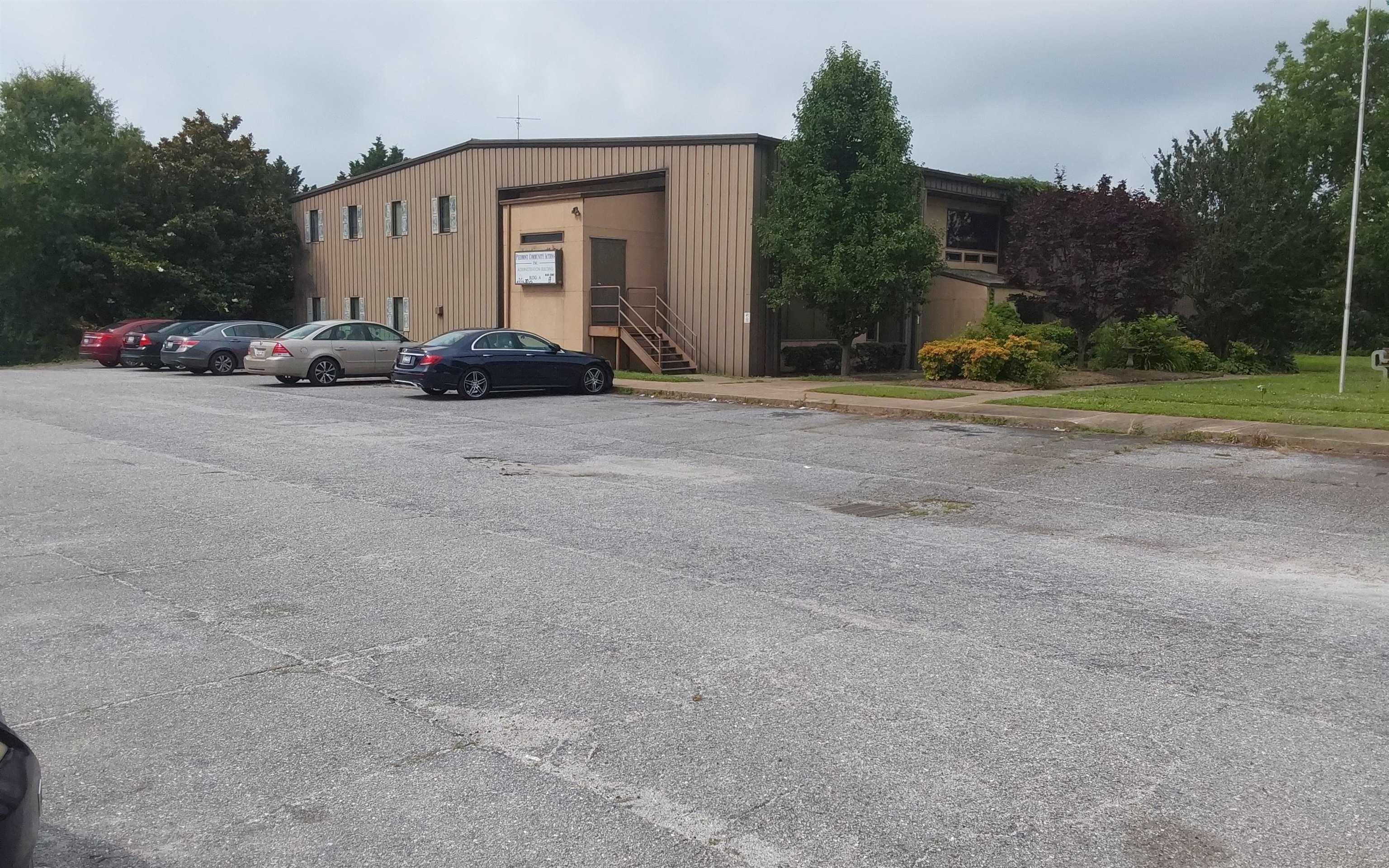 300 S Daniel Morgan Avenue