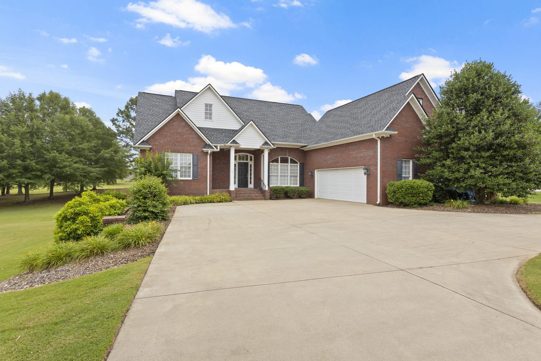 139 N Woodfin Ridge Drive