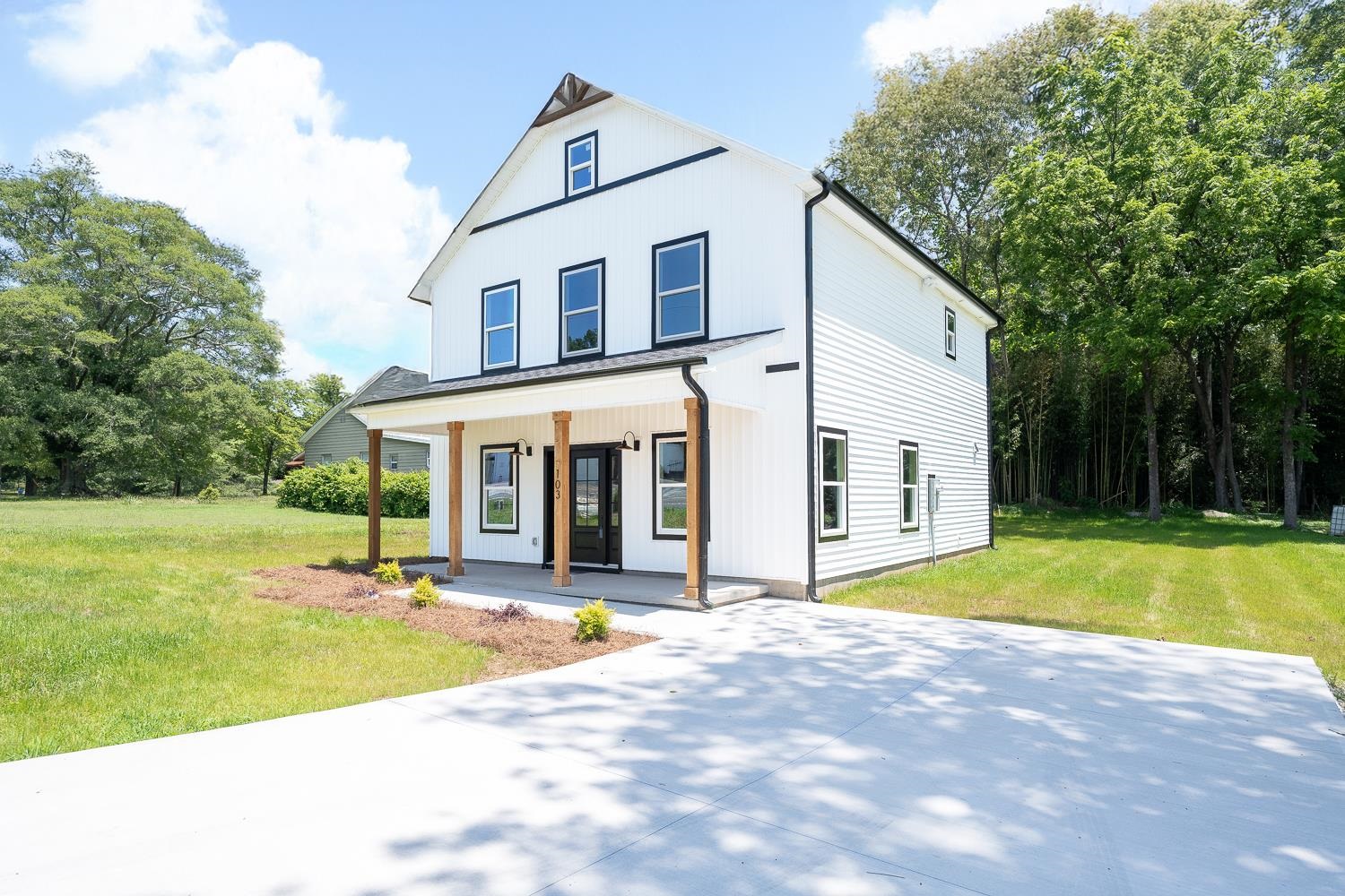 103 Cedar Falls Road