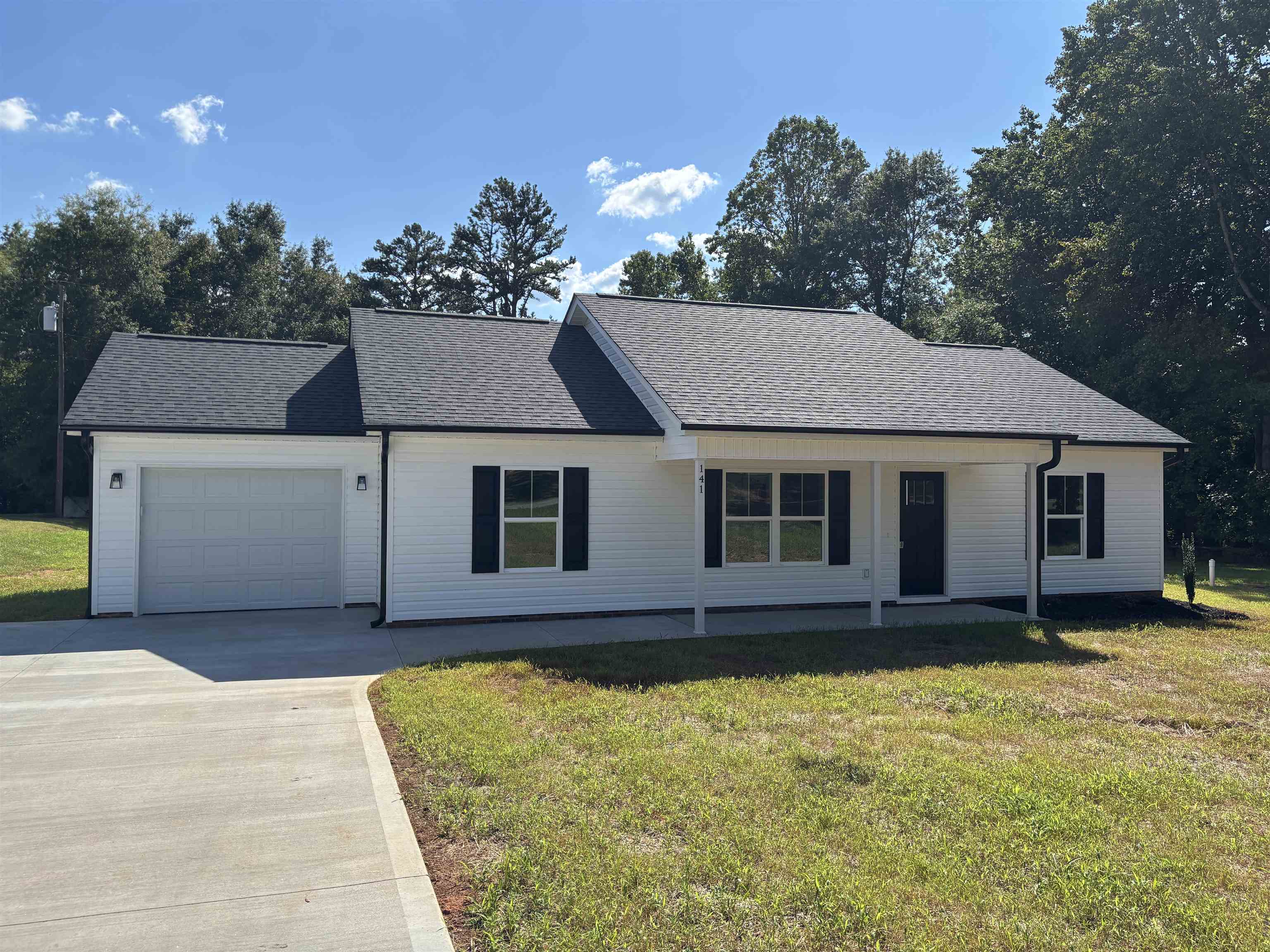 141 Knollcrest Drive