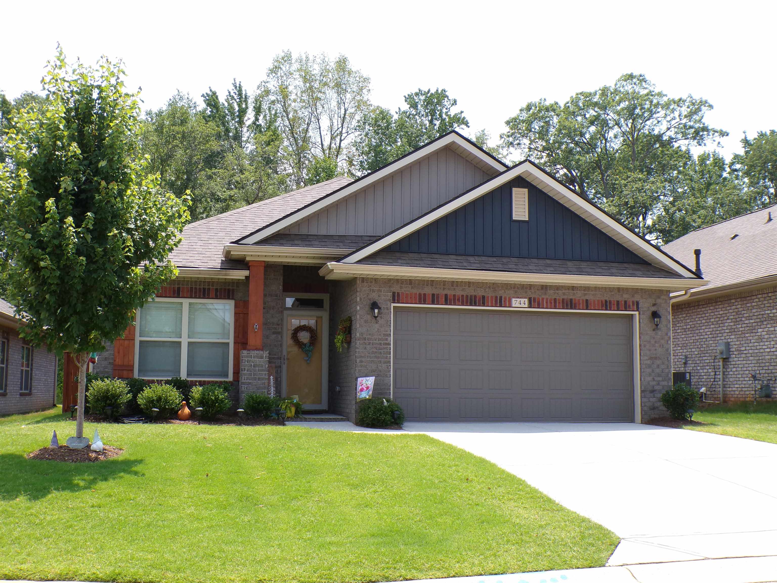 744 Radner Way