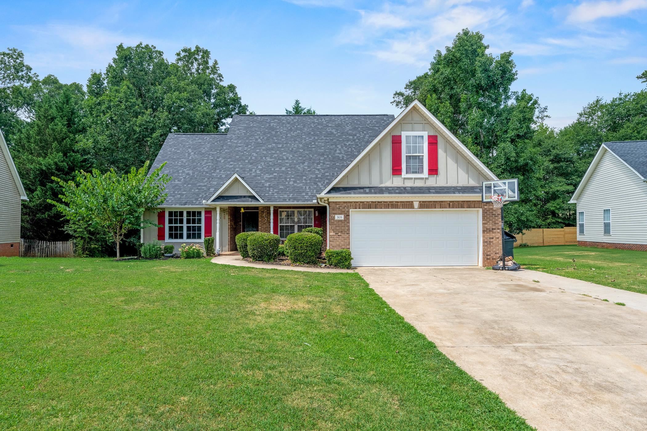 309 Laurelwood Drive