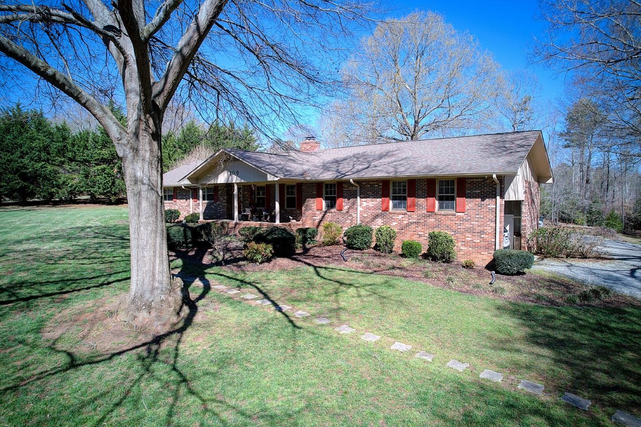 109 Cooper Drive