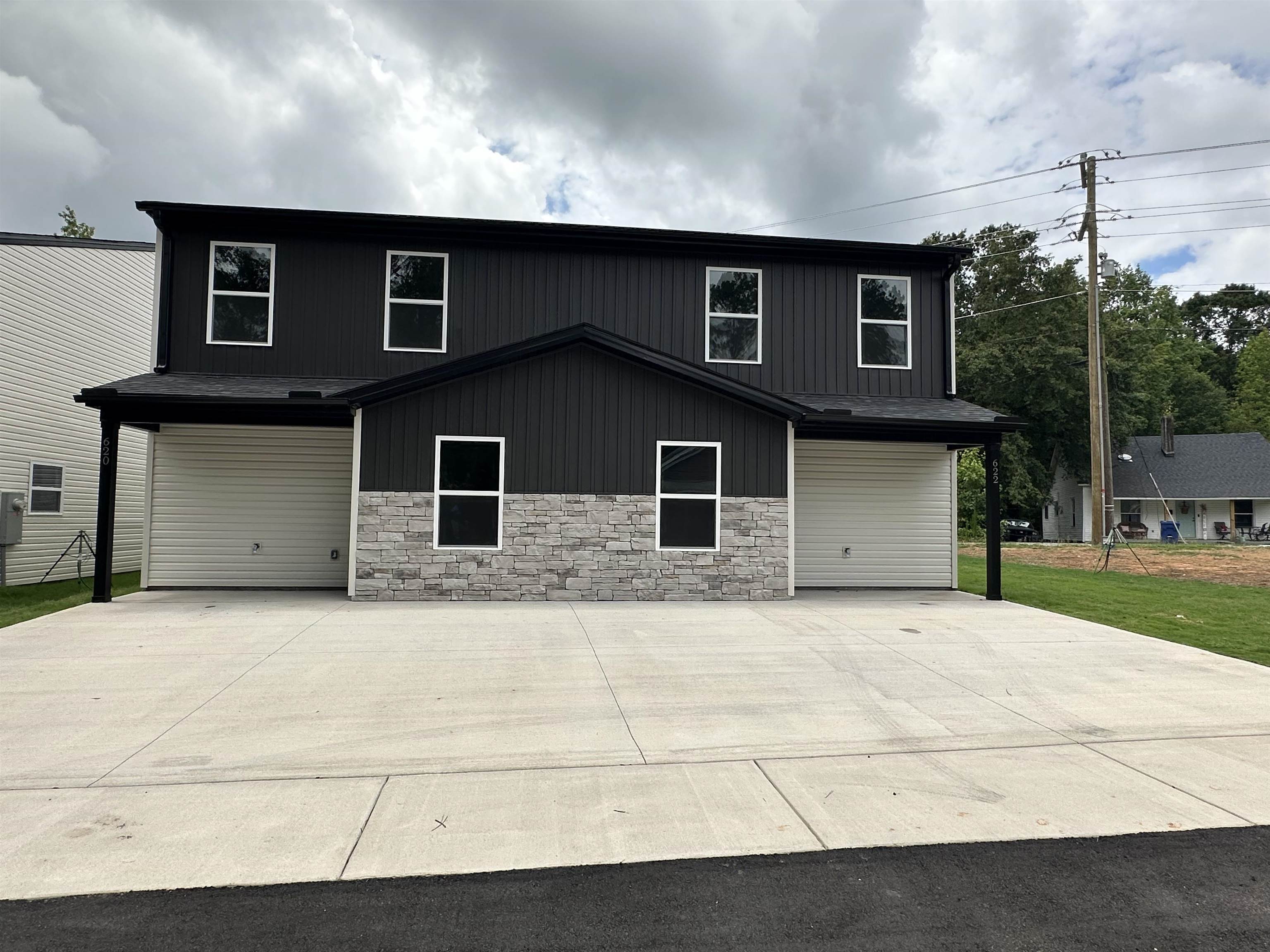 620/622 Buncombe Street