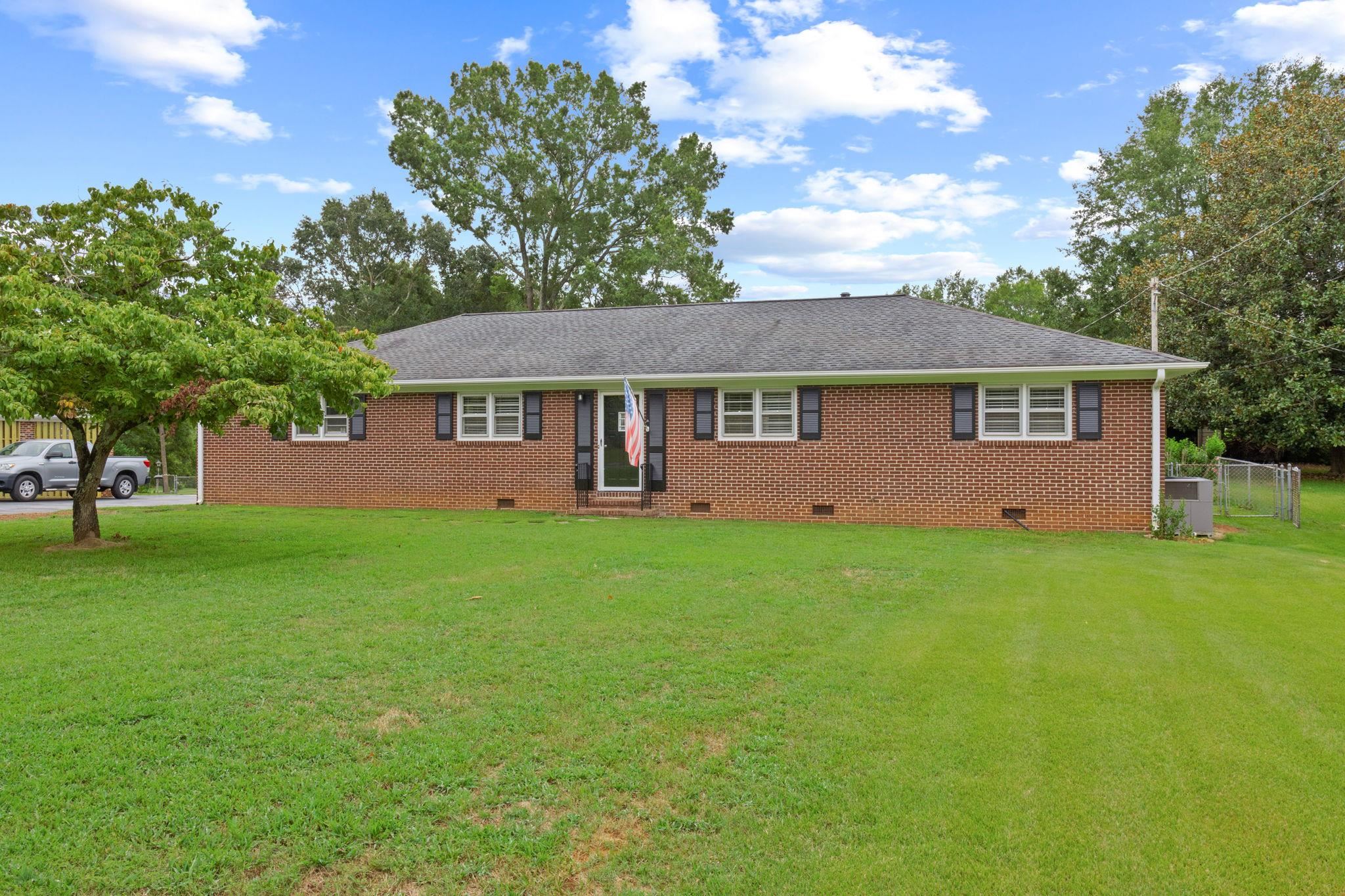 114 Woodbine Terrace