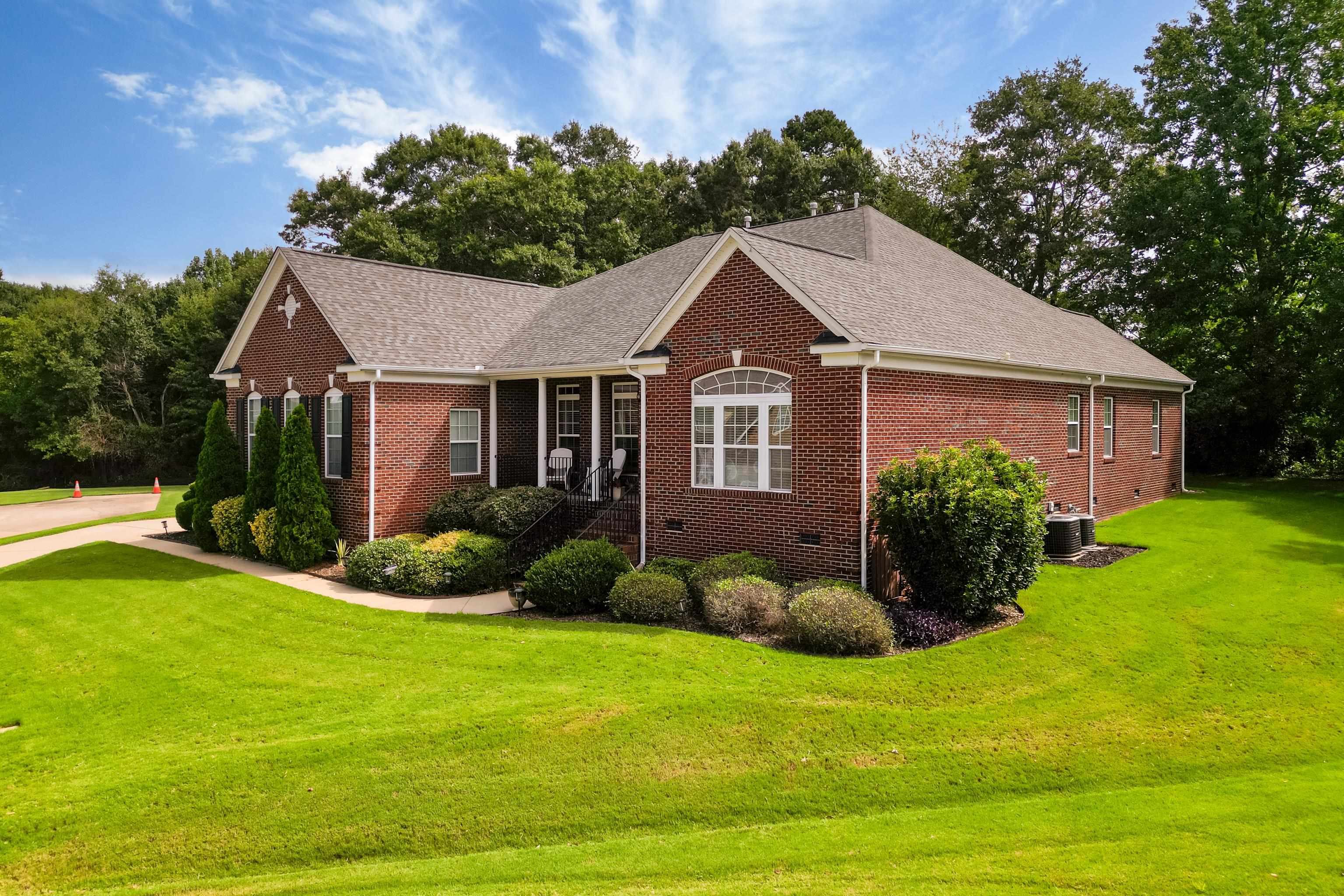 806 Hartscove Court