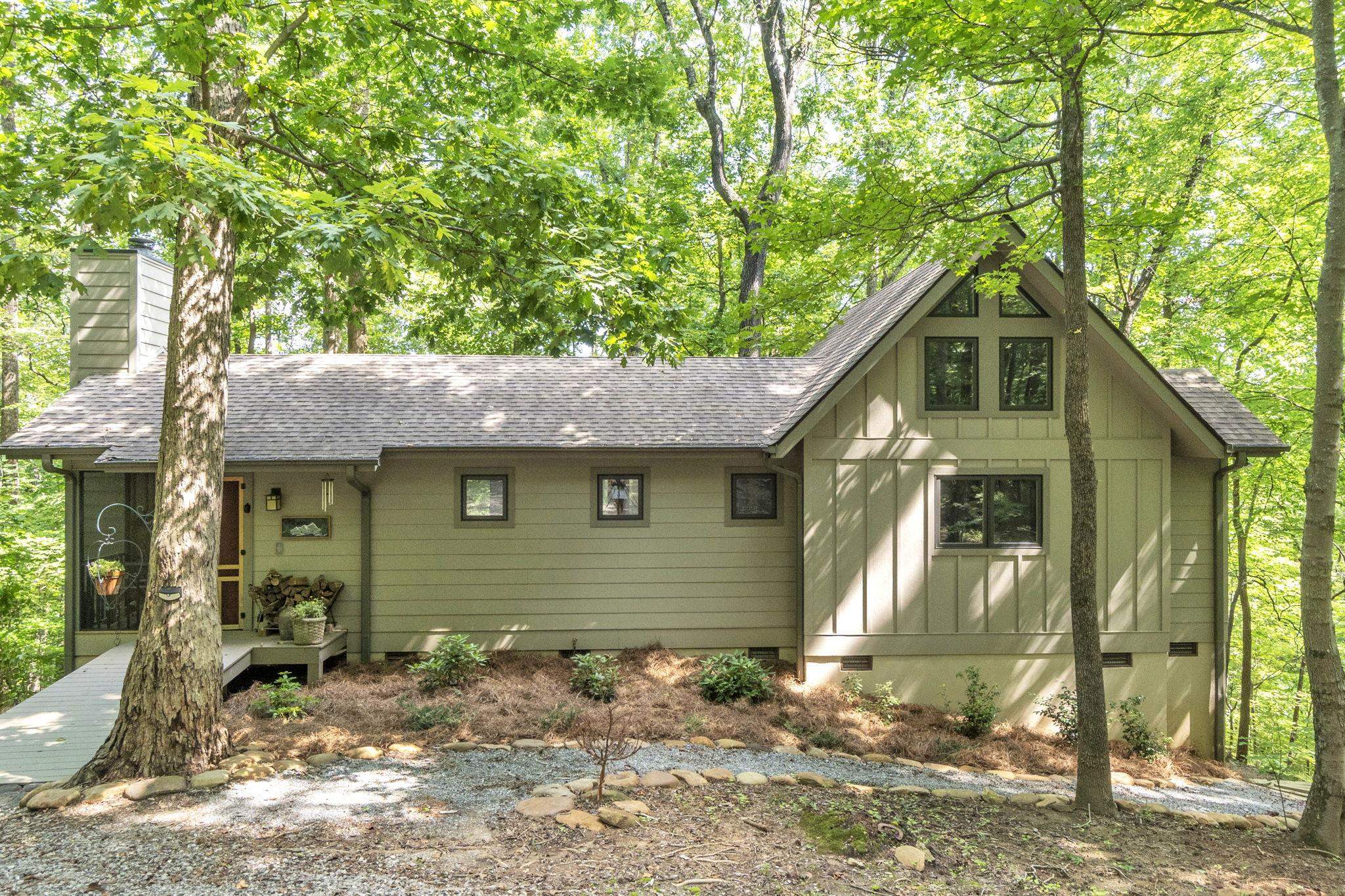 1220 Skyuka Mountain Road