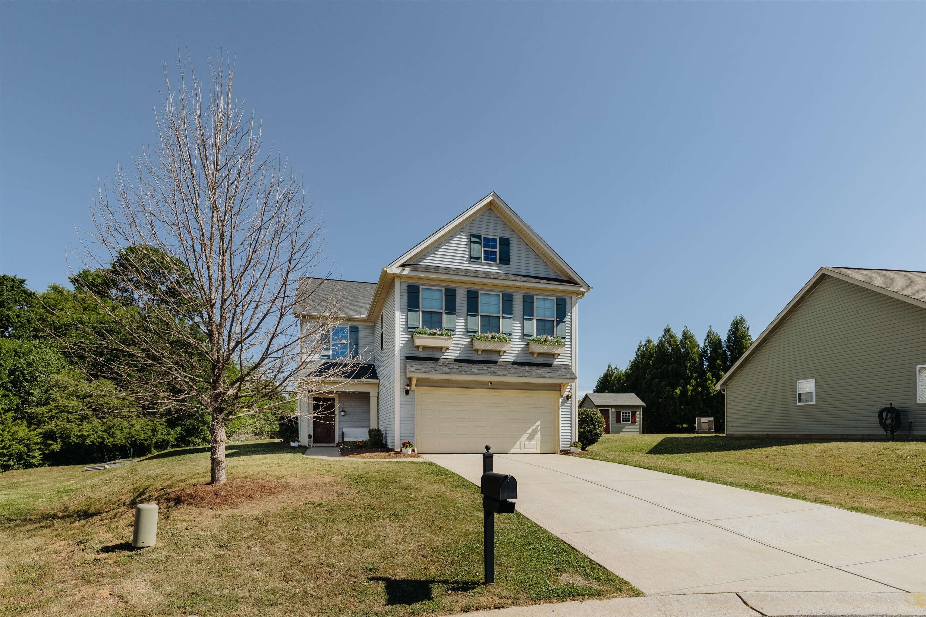 512 Furman Creek Court