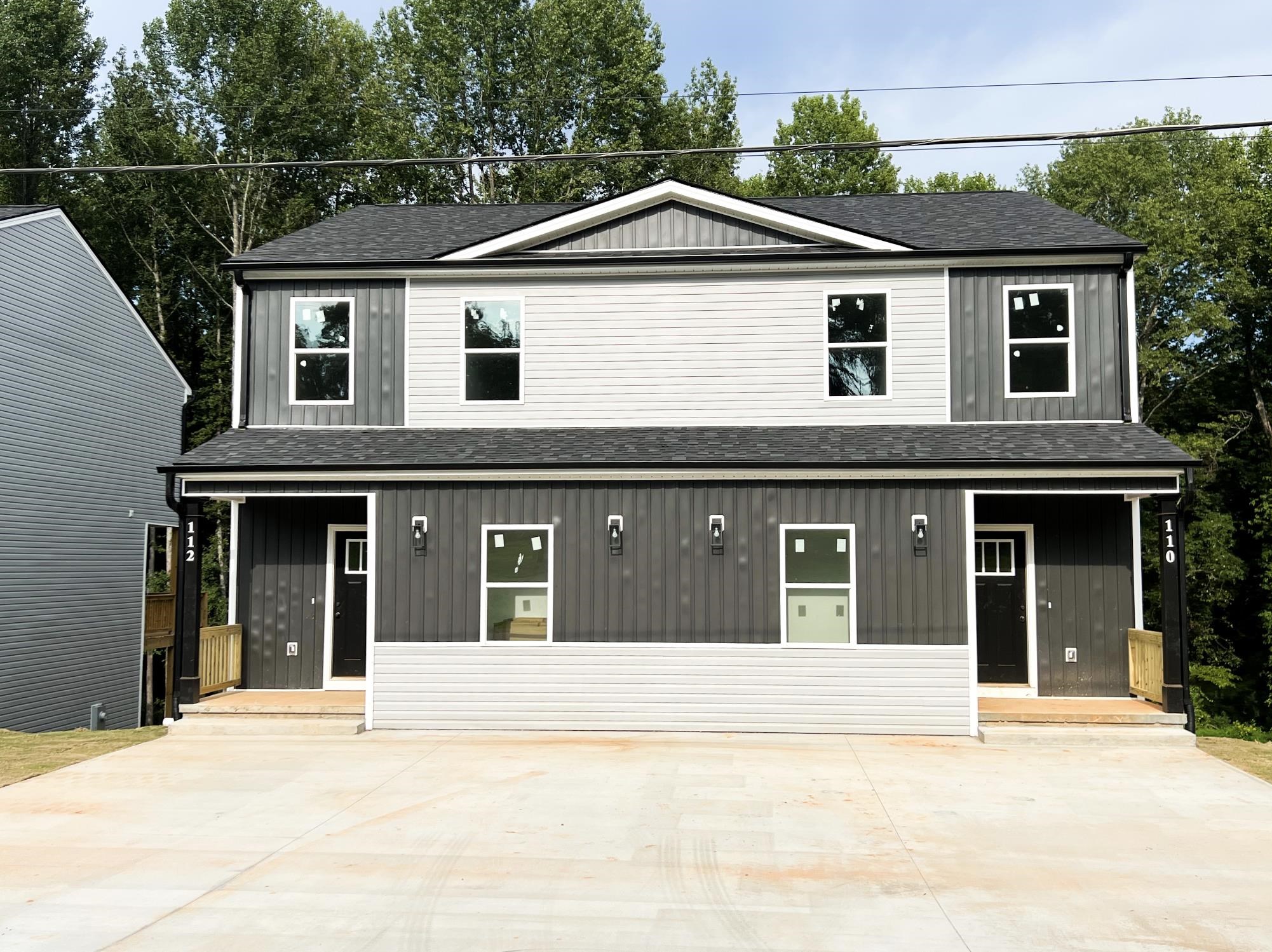 110/112 Honda Street