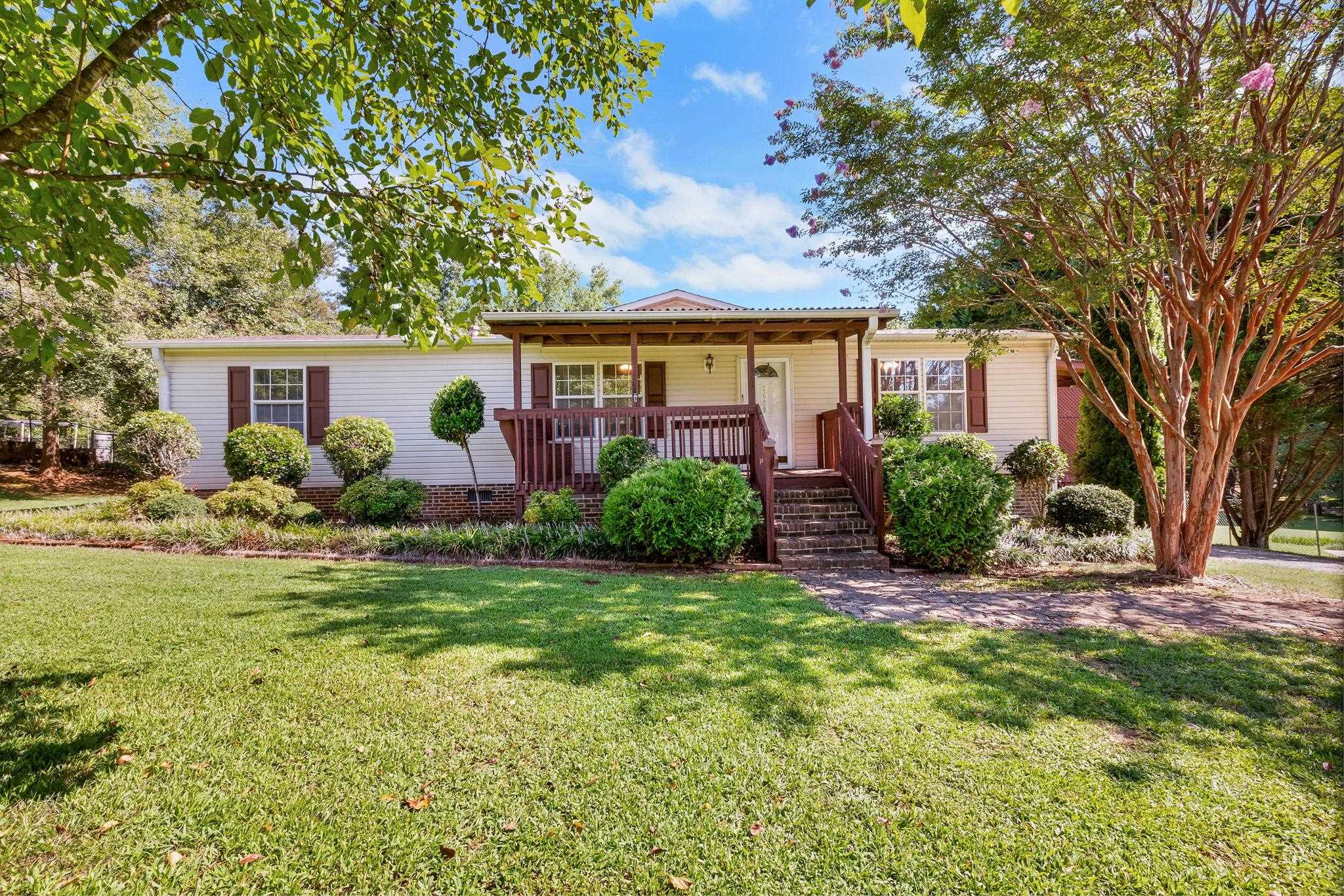 1608 S McElhaney Road