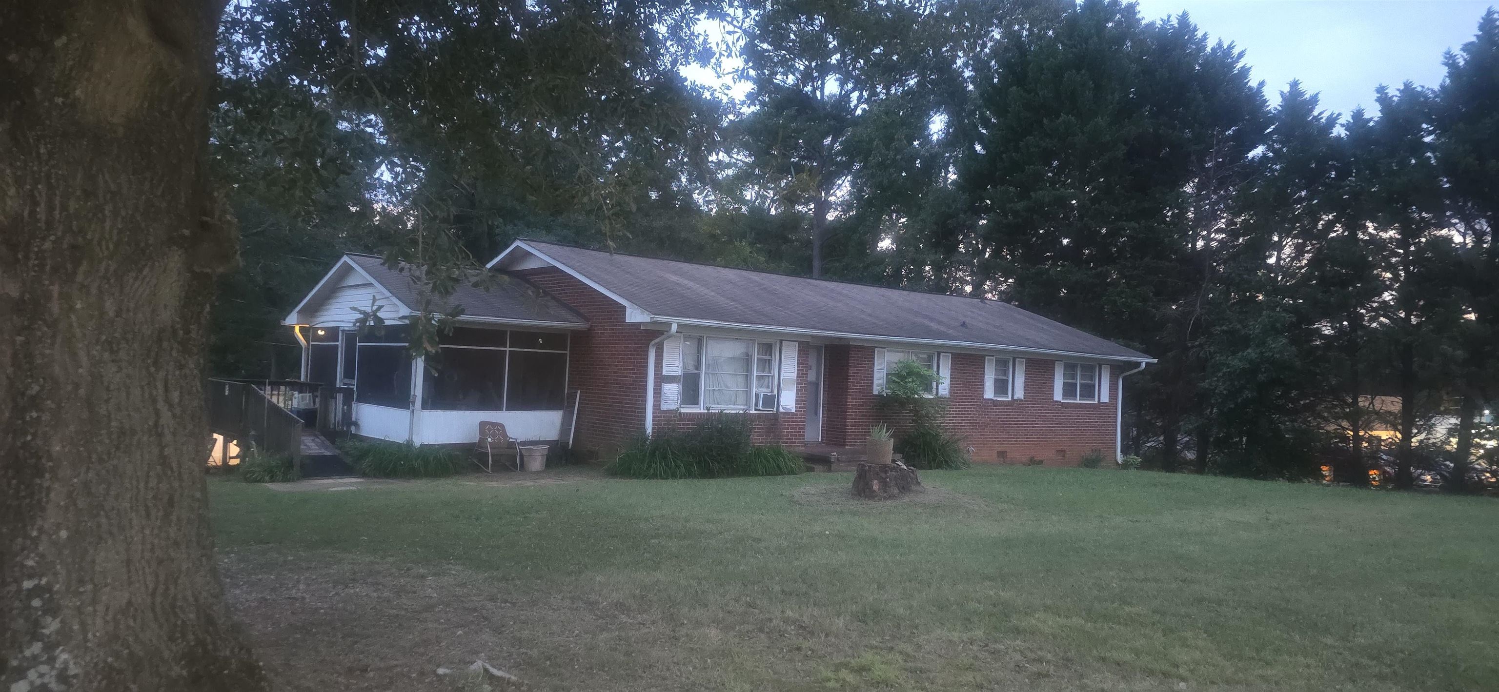 1984 Chesnee Highway