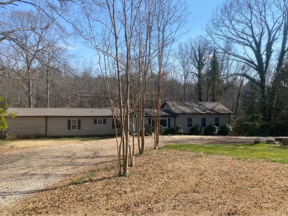 209 Riverbluff Extension