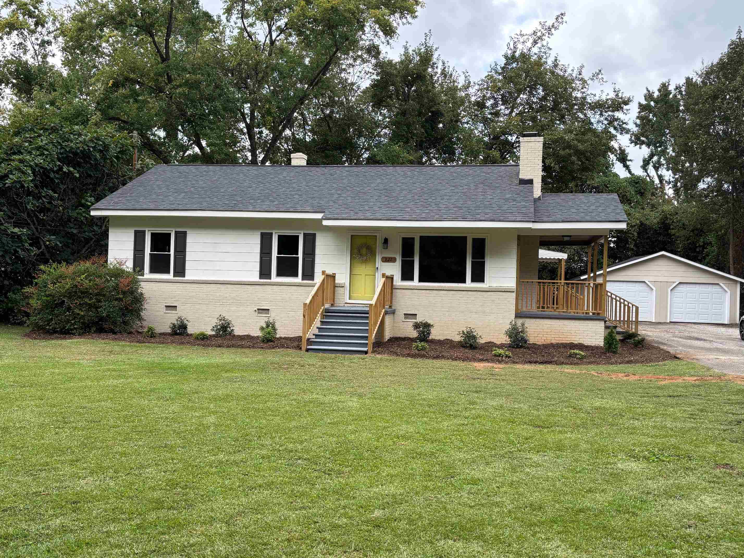 822 Floyd Road Extension