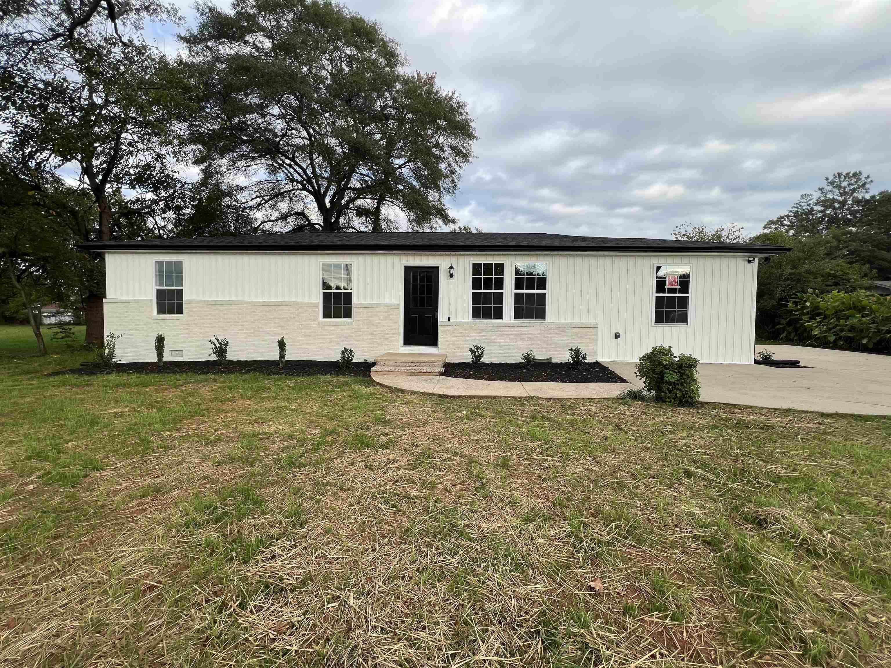 943 Monks Grove Church Road