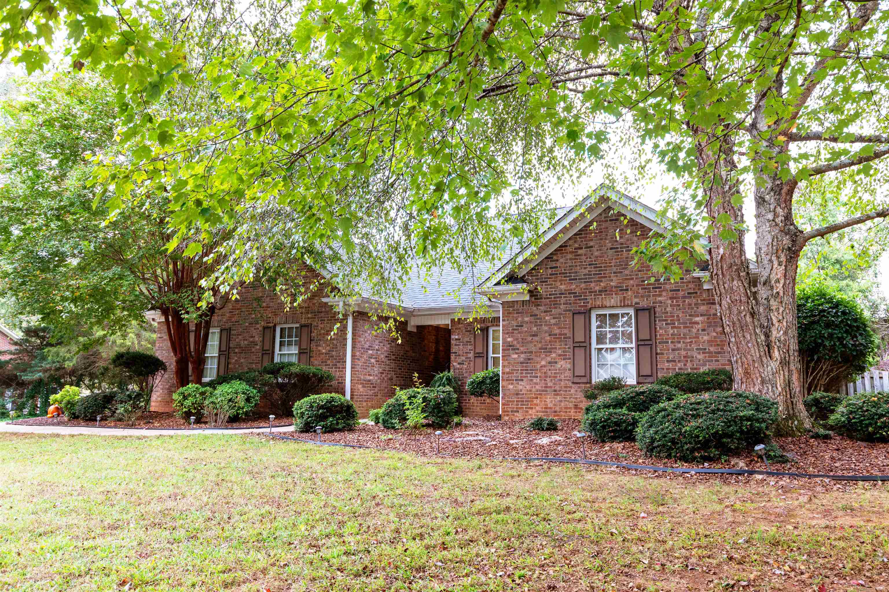 516 S Pond View Drive