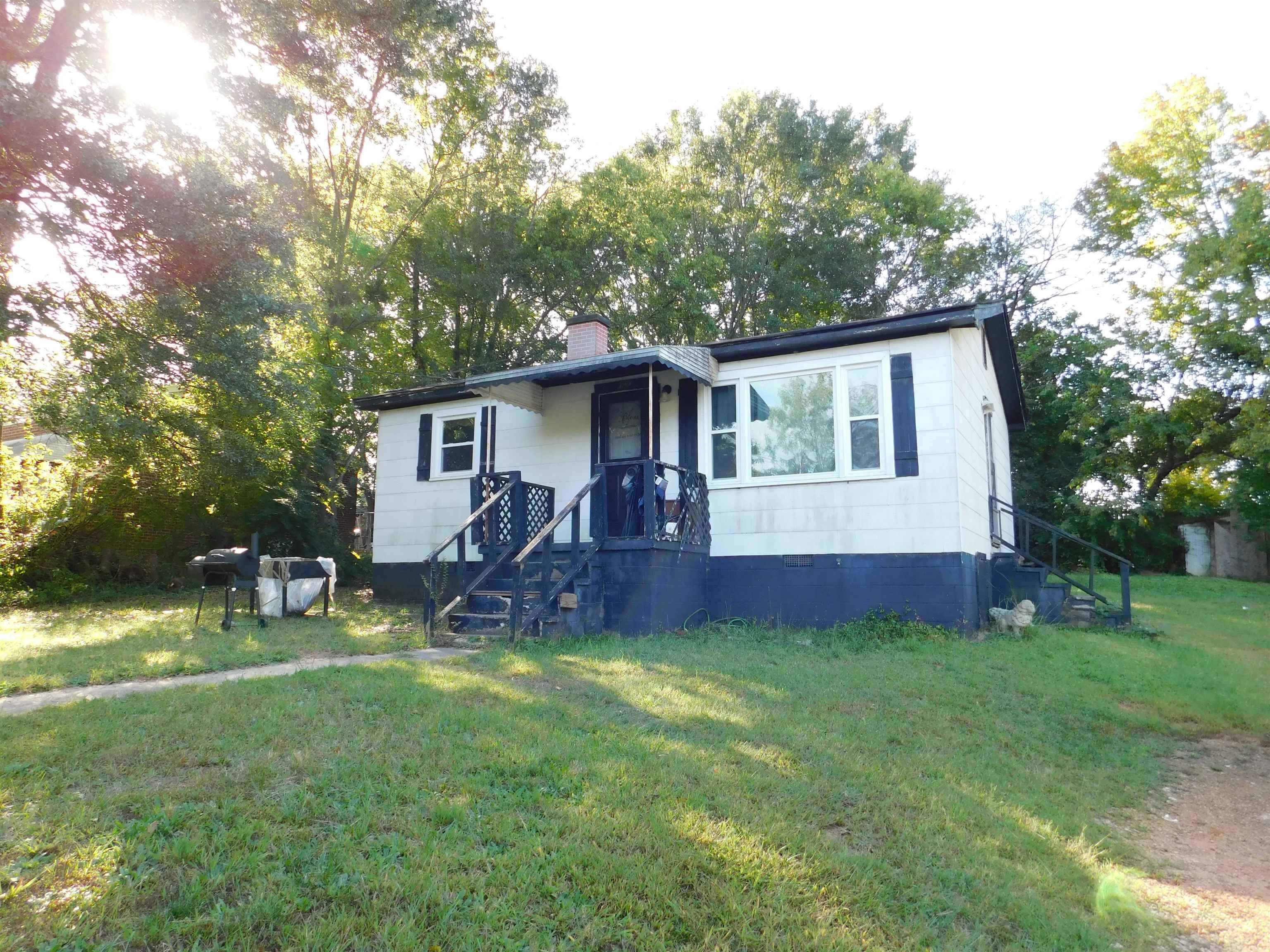 451 Sunnyside Circle