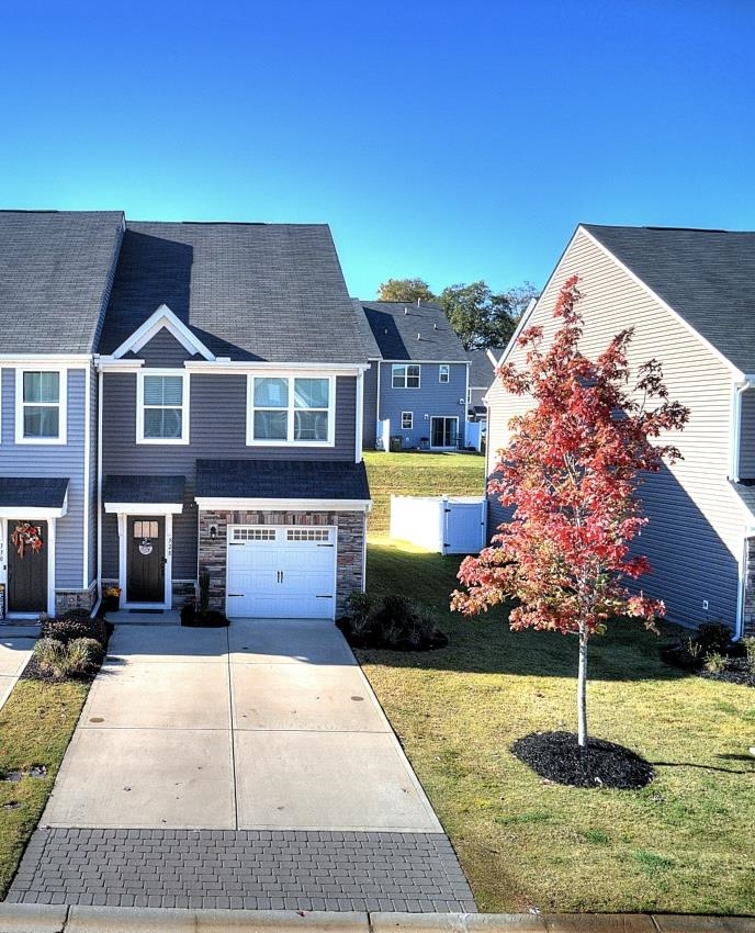 328 Hunt Glenn Court