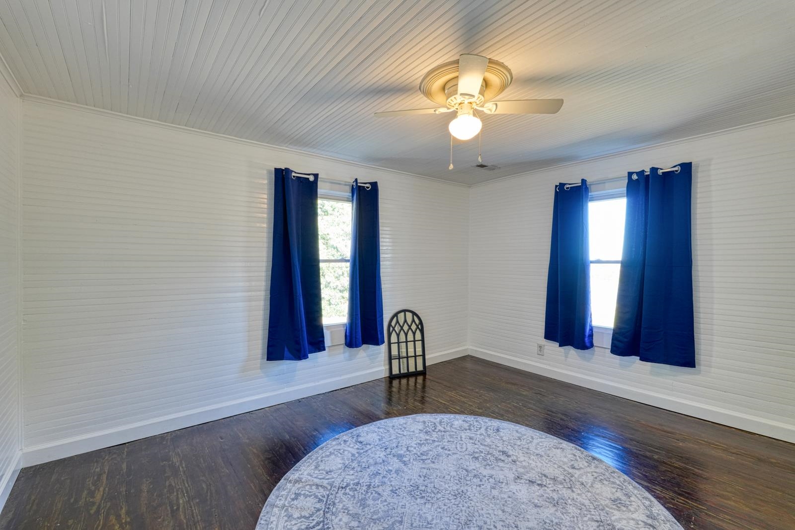 4943 Parris Bridge Road