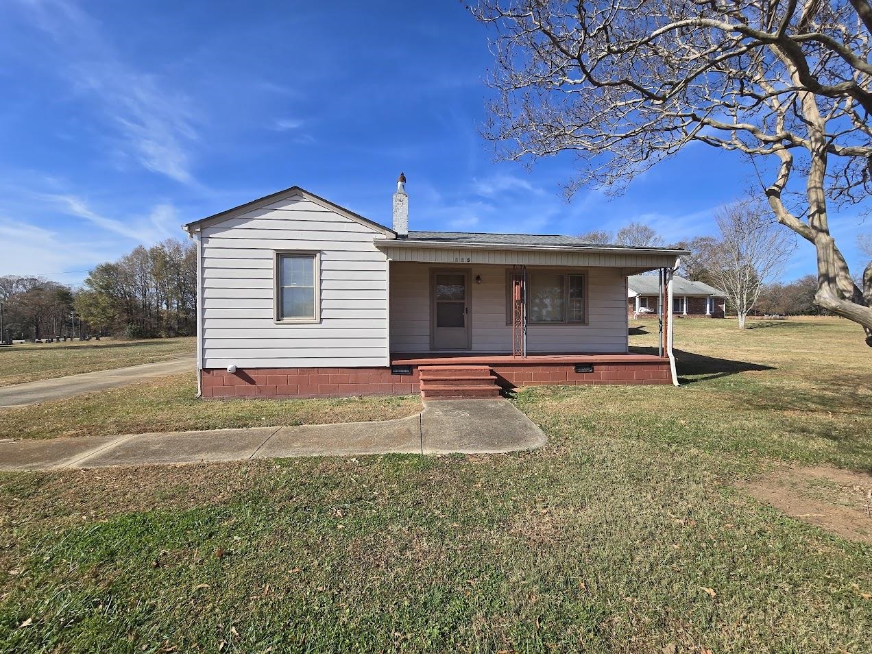 115 & 115.5 Hampshire Dr