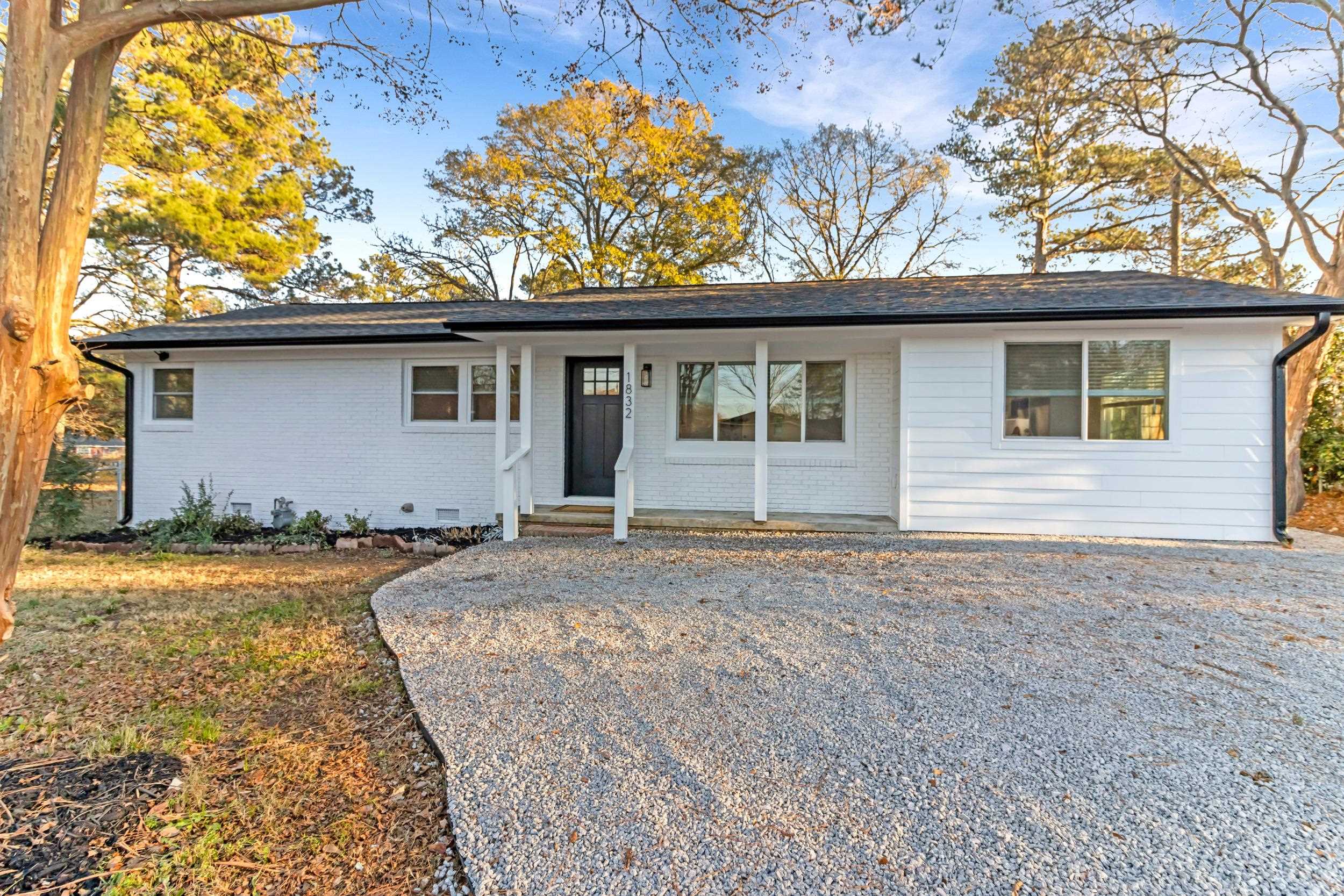 1832 Old Lynwood Circle