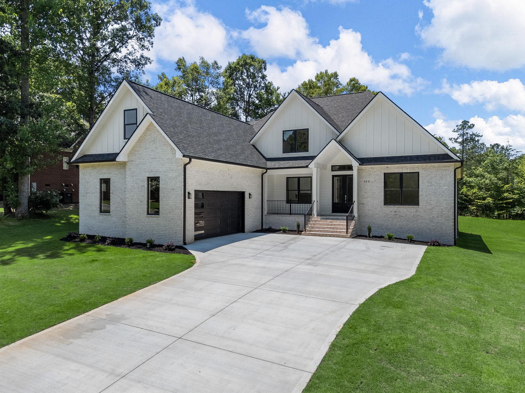 162 Clearcreek Drive