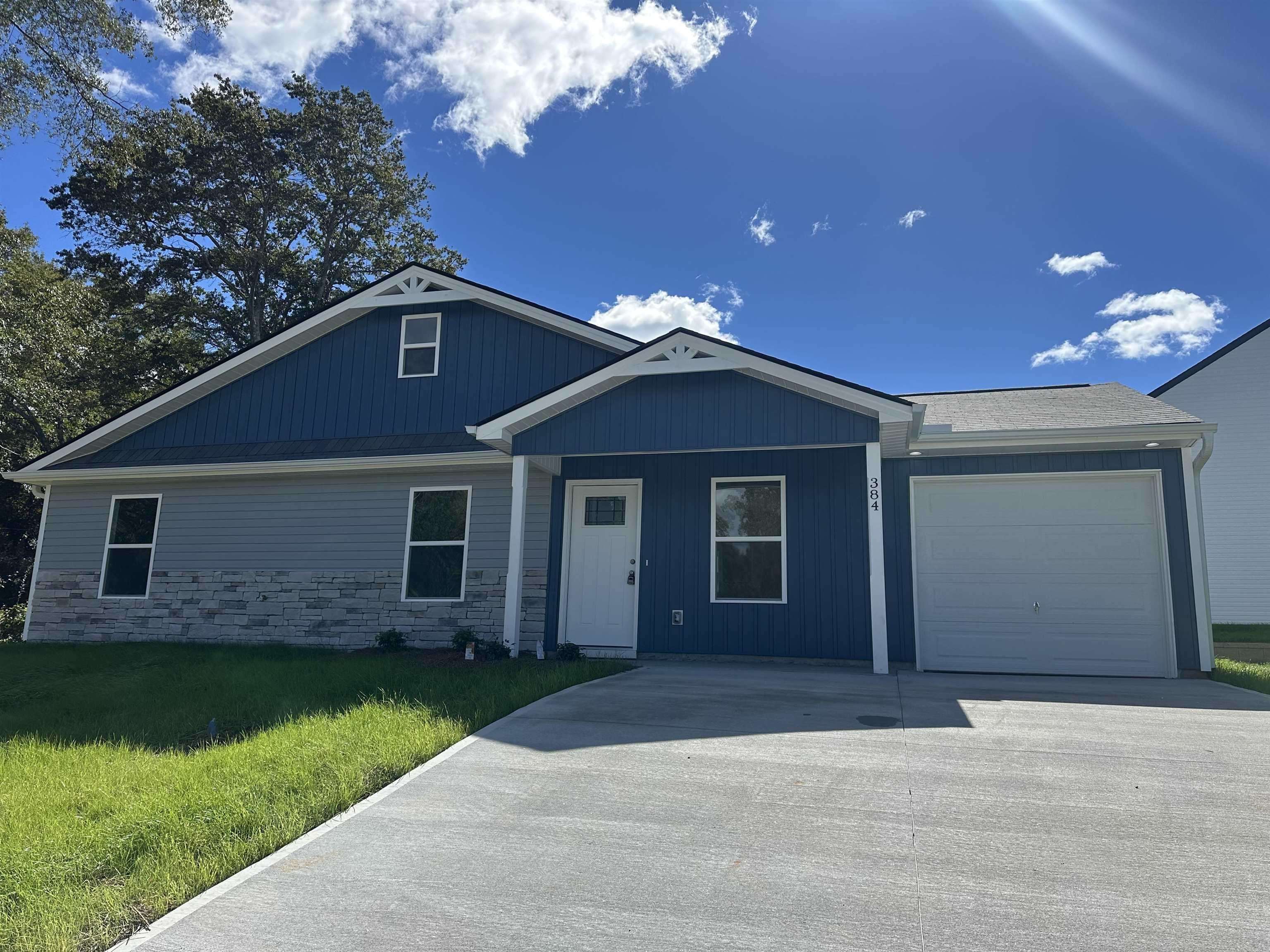 384 Edgefield Street