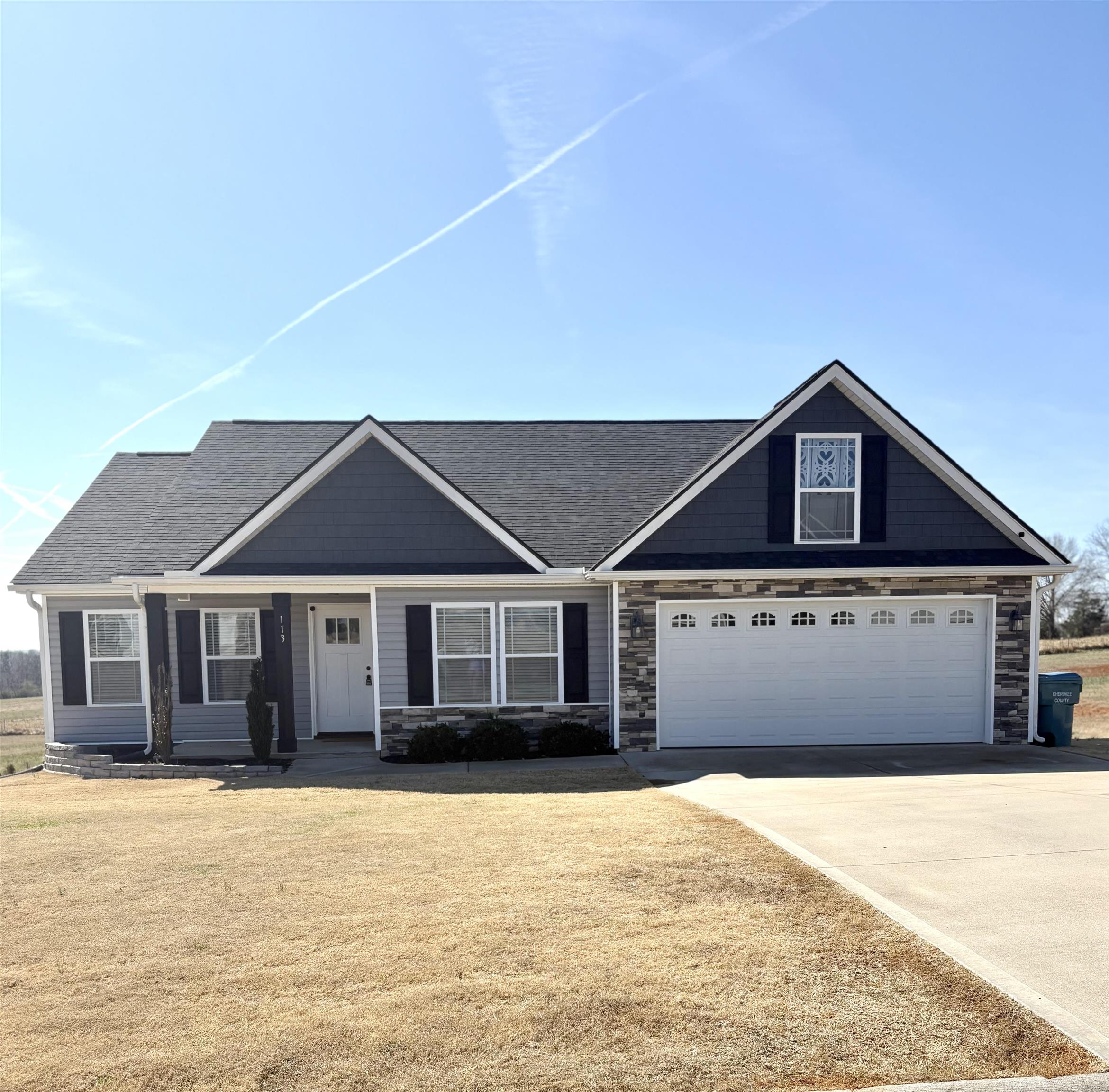 113 Thorn Creek Dr