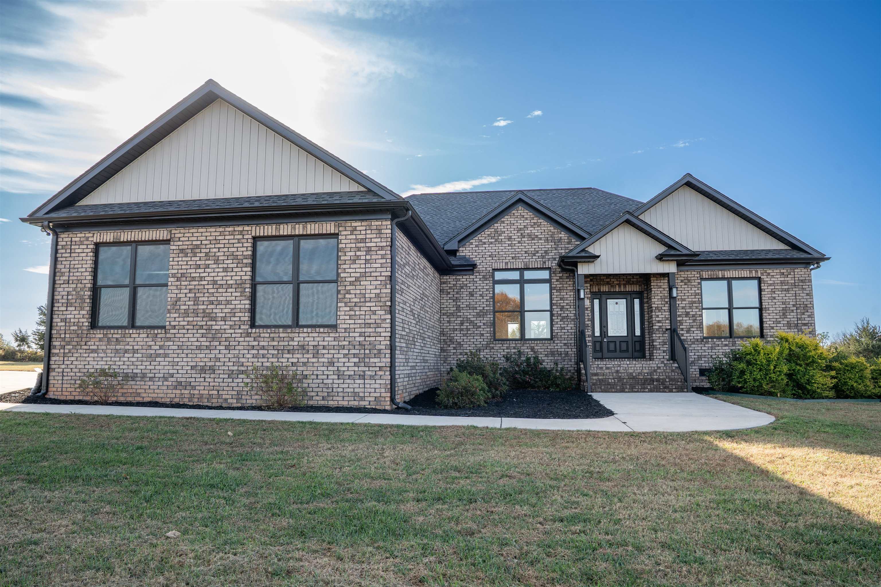 245 Thorncrest Drive