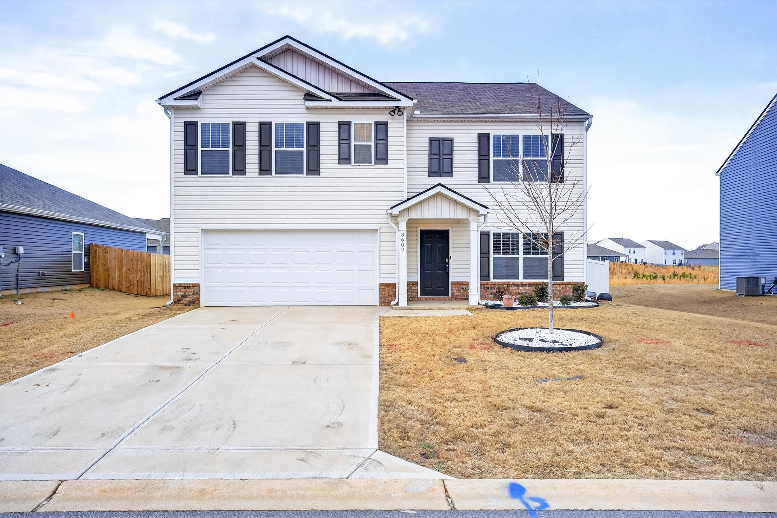 3609 Shadow Pine Drive