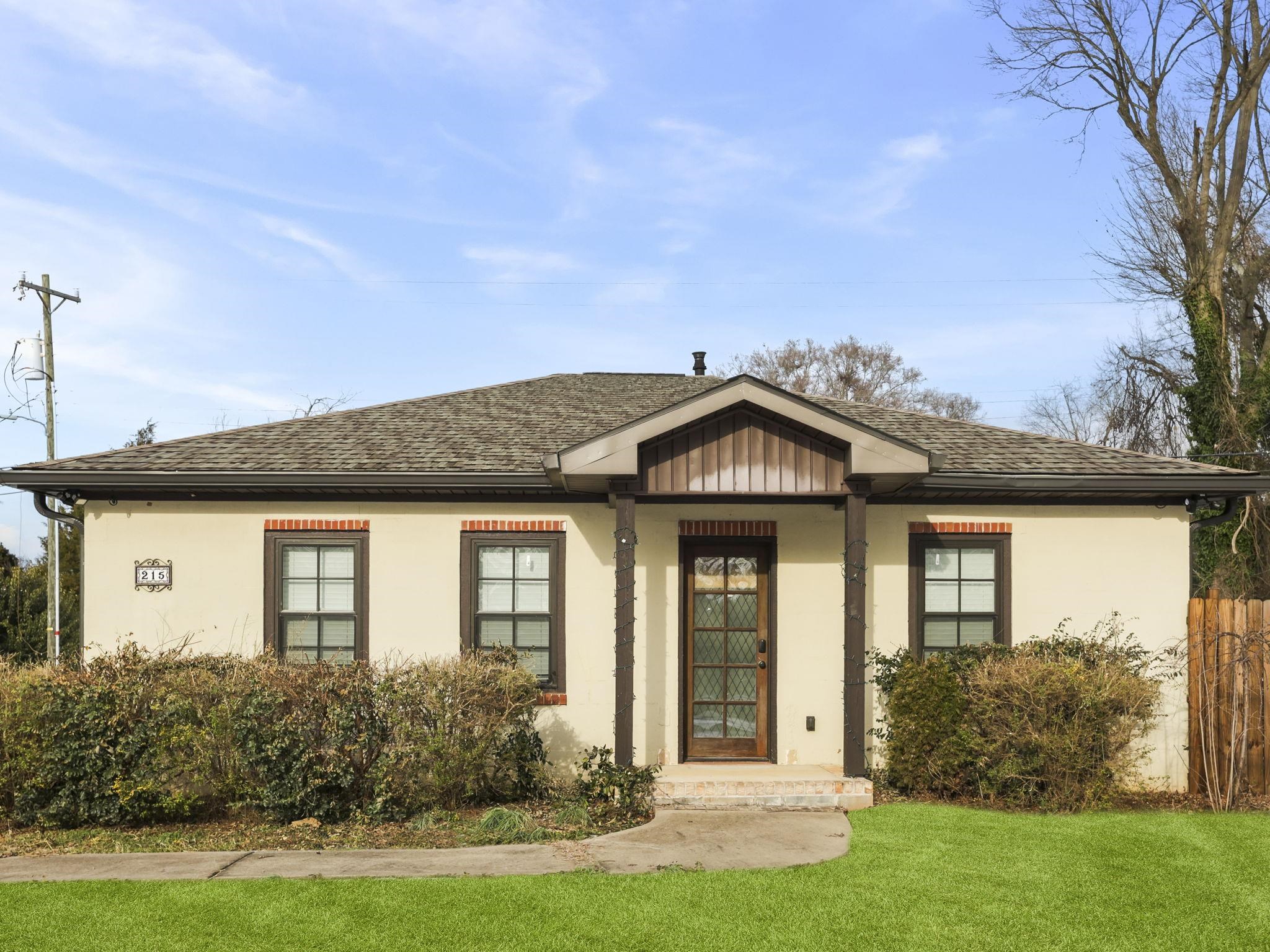 215 California Avenue