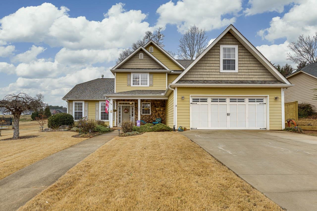 122 Hidden Springs Lane