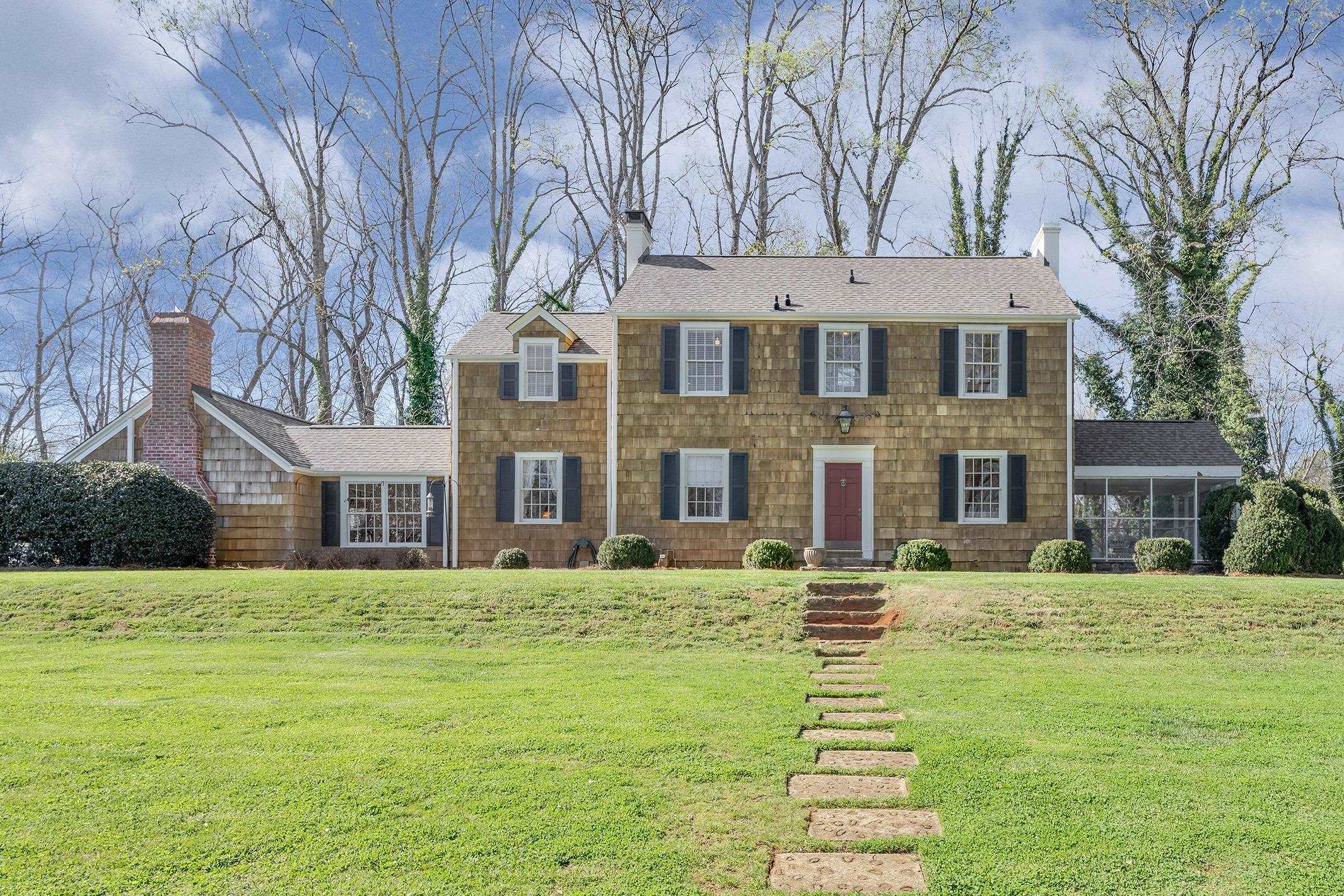 112 Rosewood Lane