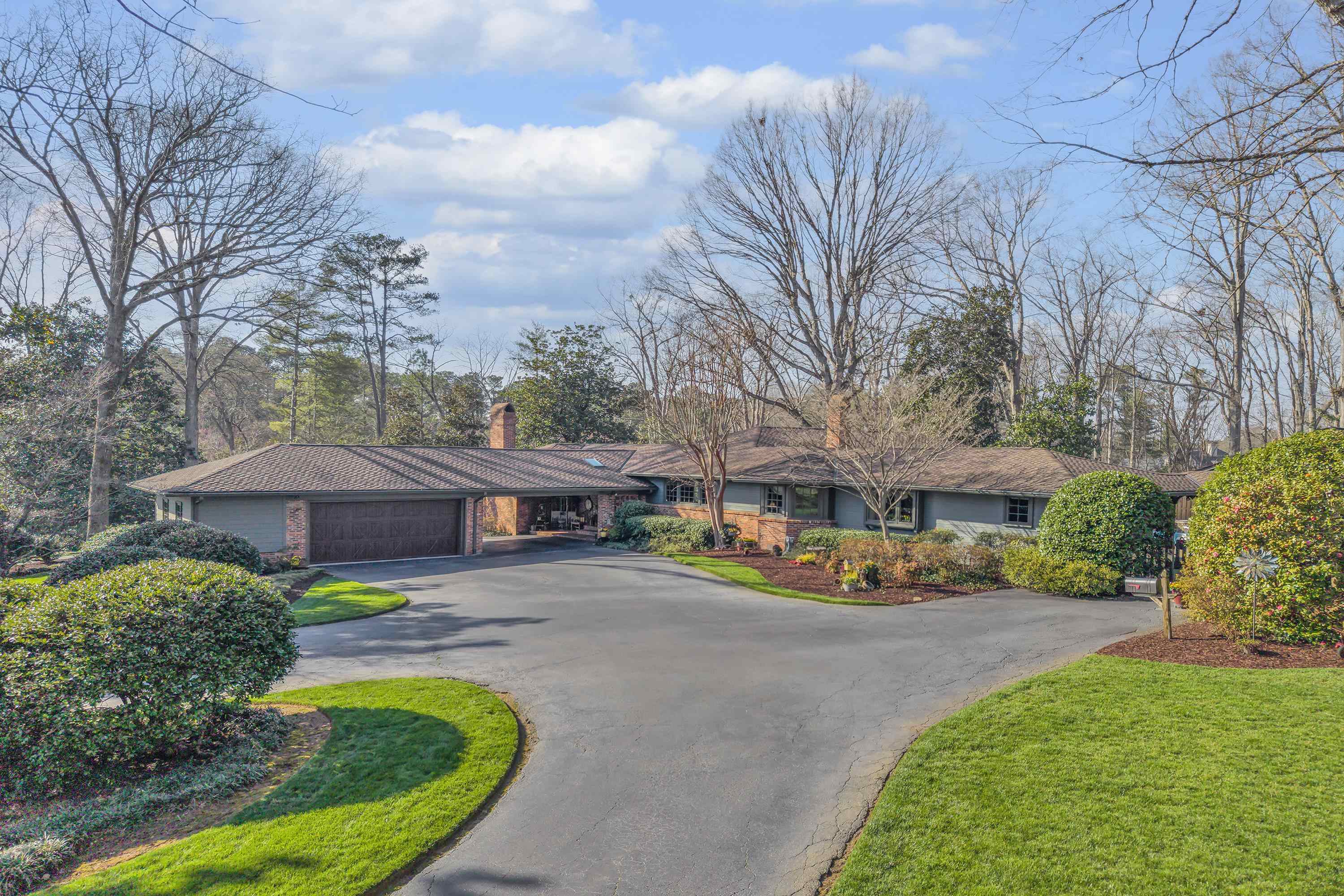 121 Montgomery Drive