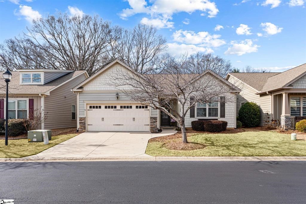 100 Briarhill Drive