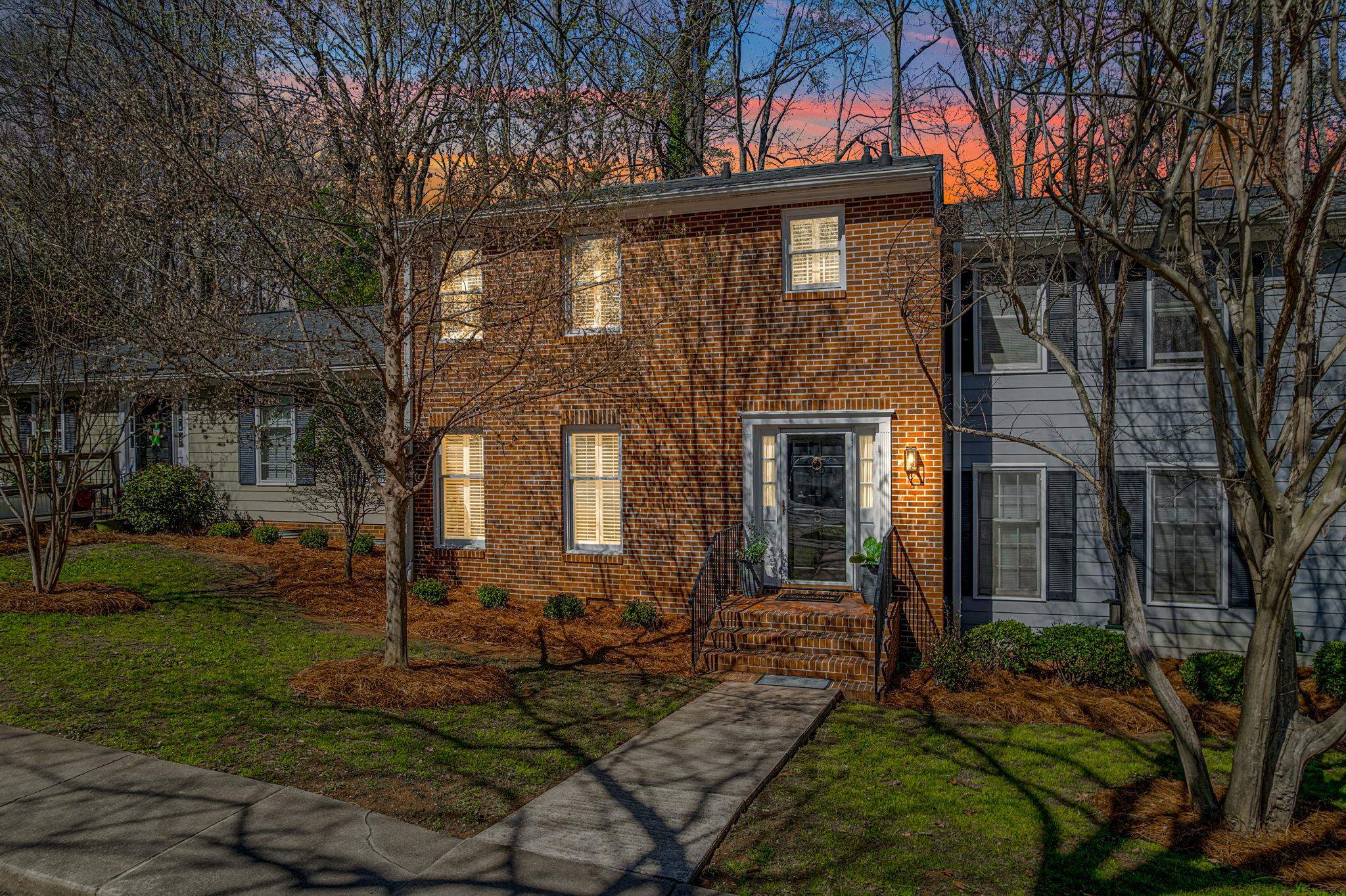 3 Woodberry Place