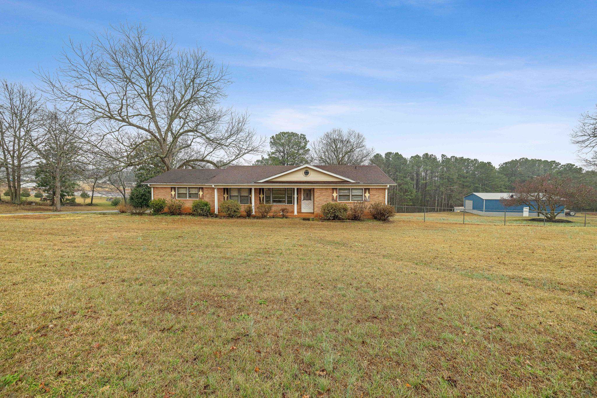 1592 Highway 357