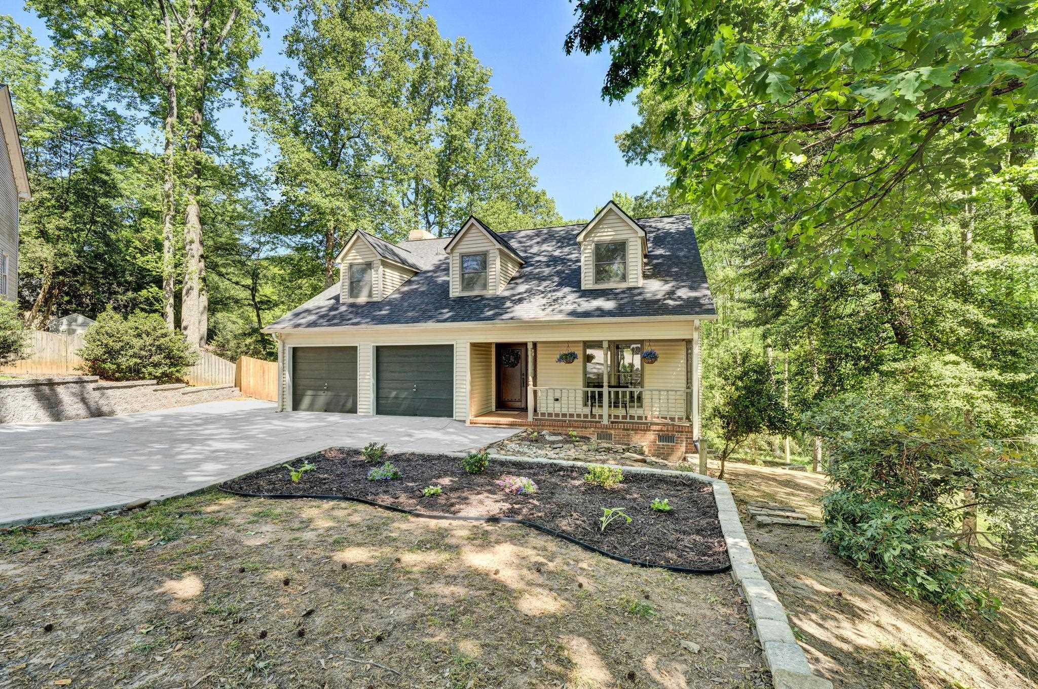 105 Summer Creek Court