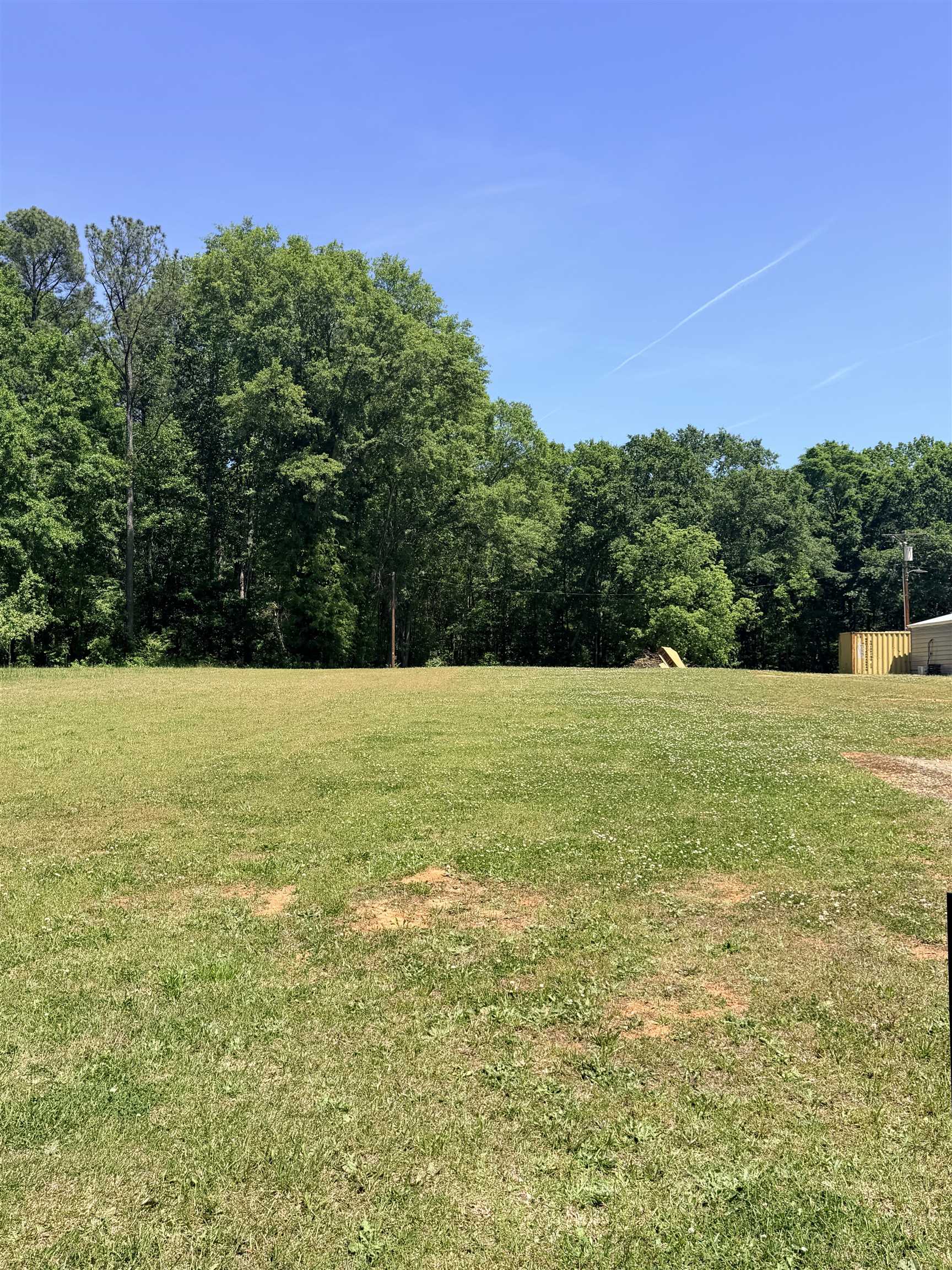 15169 Highway 221