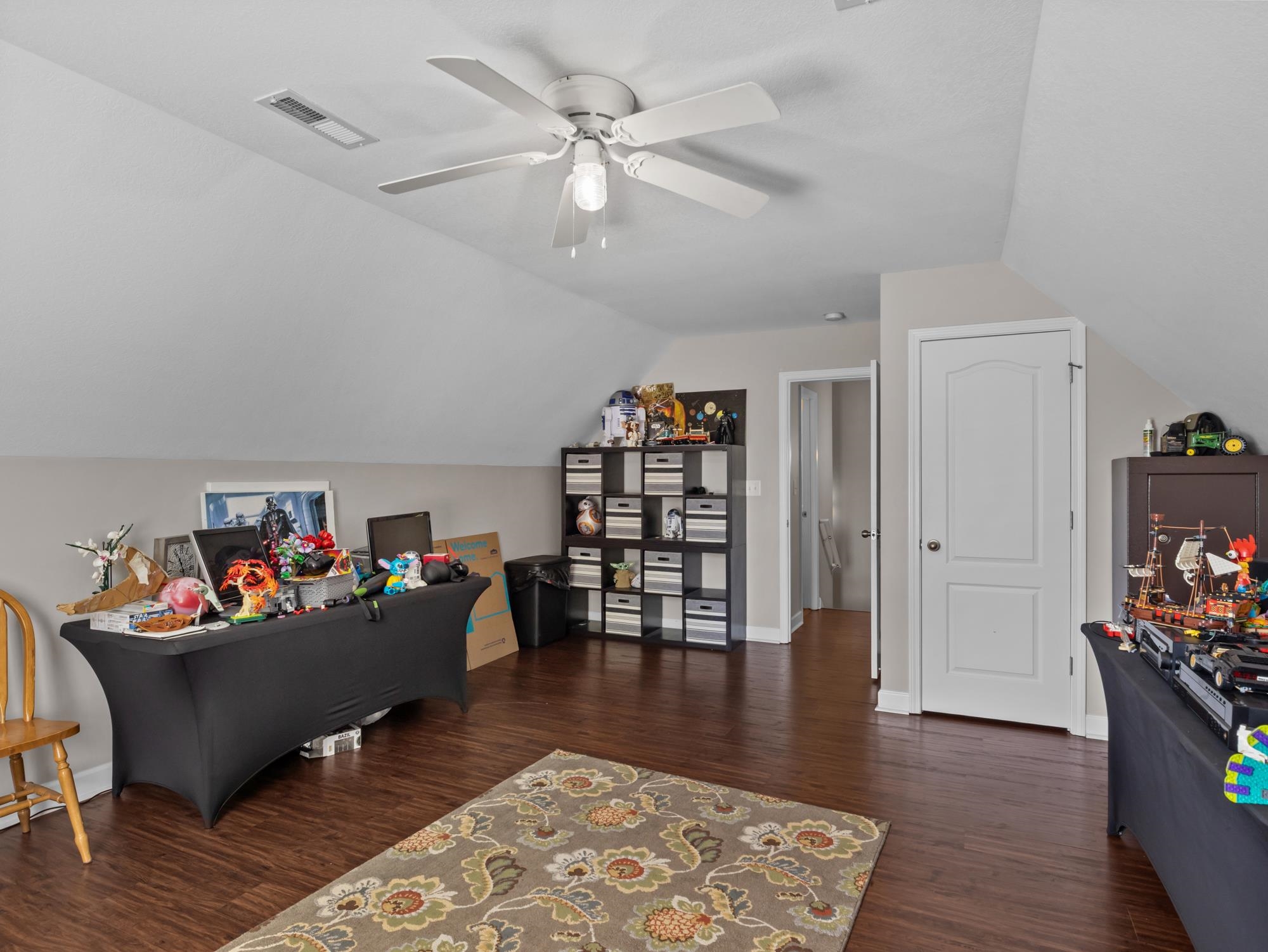 120 Middleton Park Ln