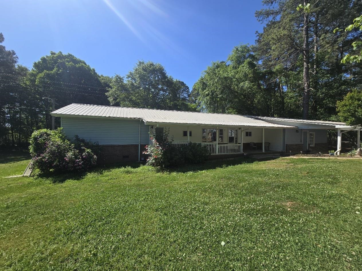 323 Burnt Gin Rd