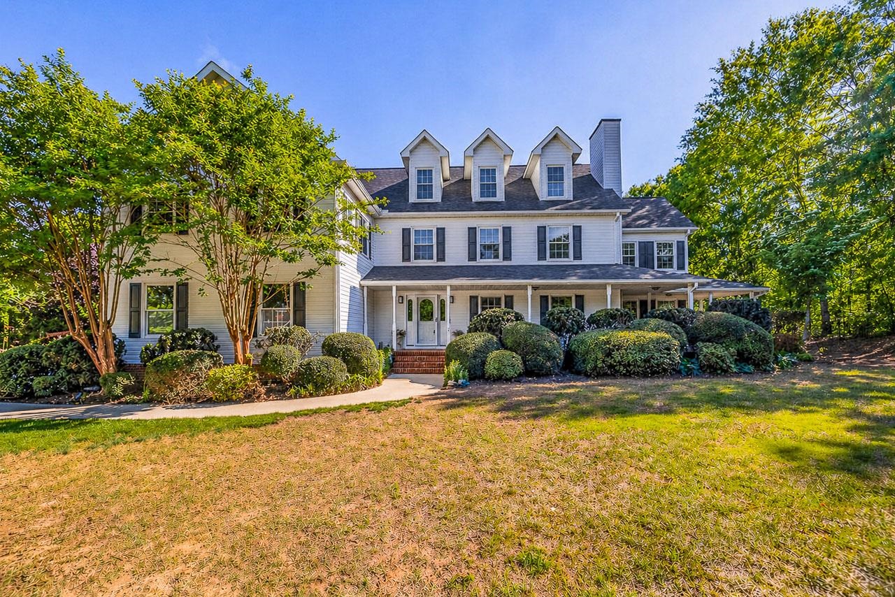 10 Woodsage Court