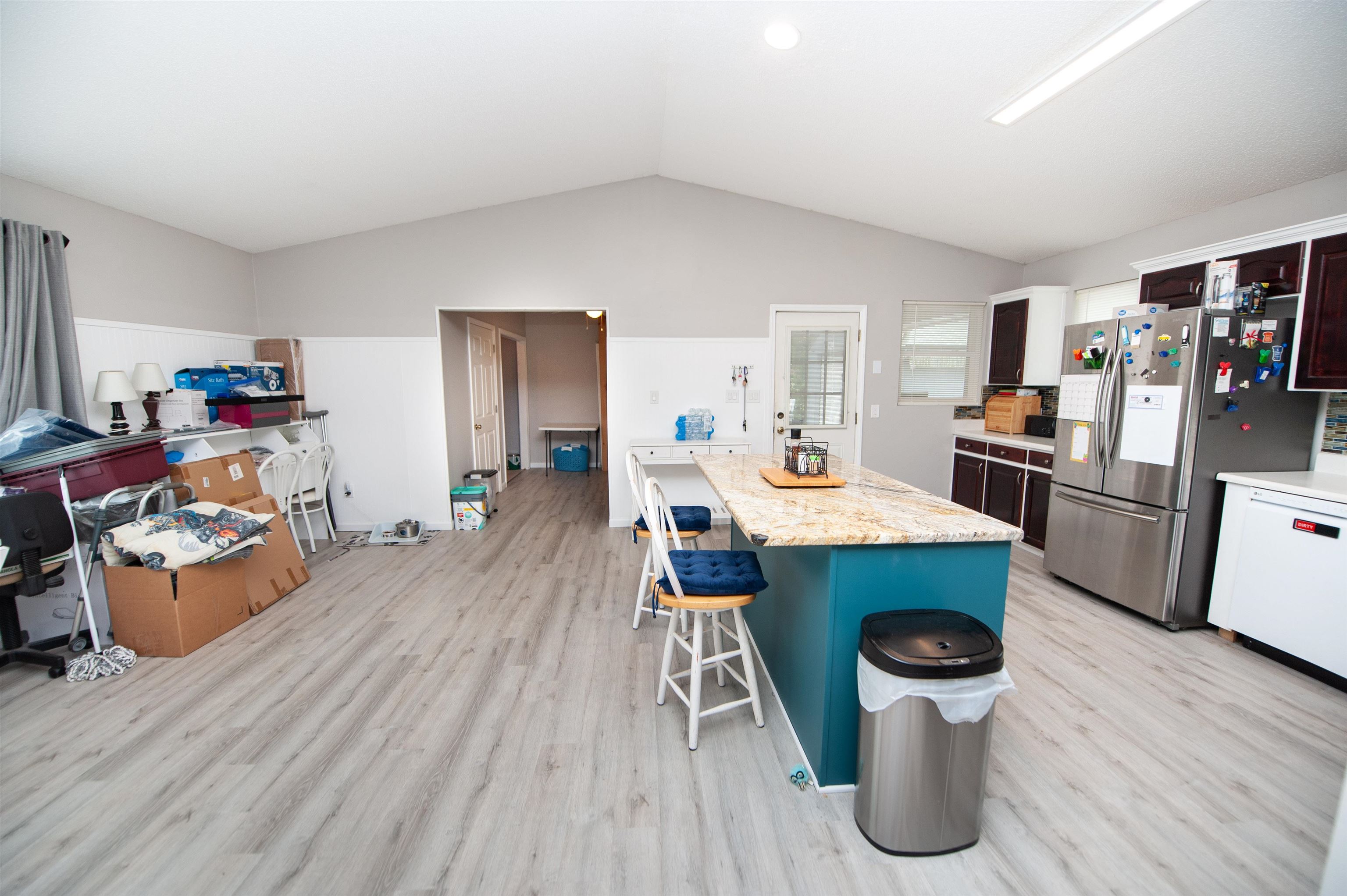 102 N Lanford Road